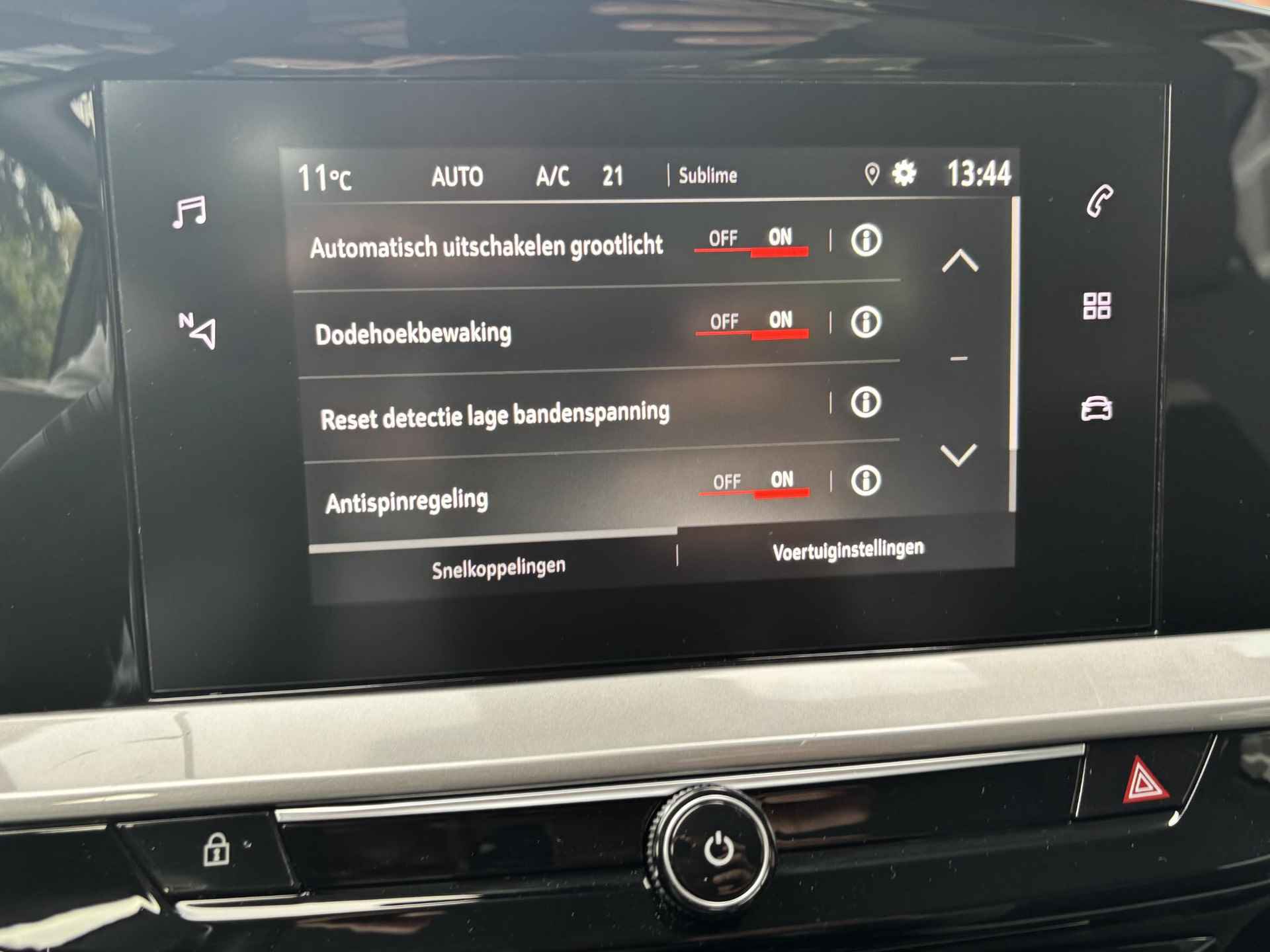 Opel Mokka Electric Elegance+ EV 3-FASEN 50 kWh 136pk |OPEL PURE PANEL|180° CAMERA|DODEHOEK WAARSCHUWING|APPLE CARPLAY|ANDROID AUTO|DAB+| - 33/56