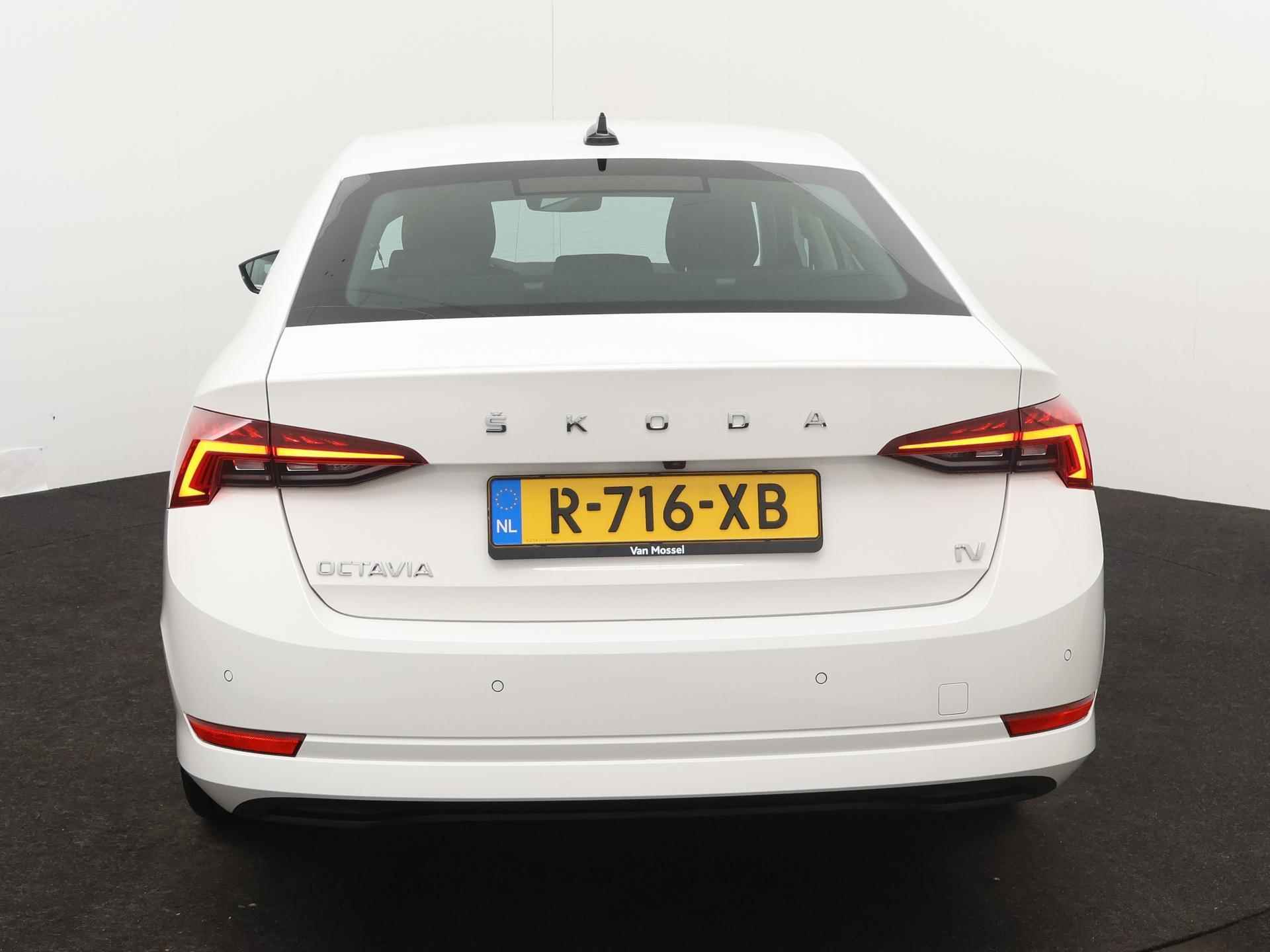 Skoda Octavia 1.4 TSI iV PHEV Business Edition Plus | NAVIGATIE | STOELVERWARMING | ADAPTIVE CRUISE COTROL | - 4/21