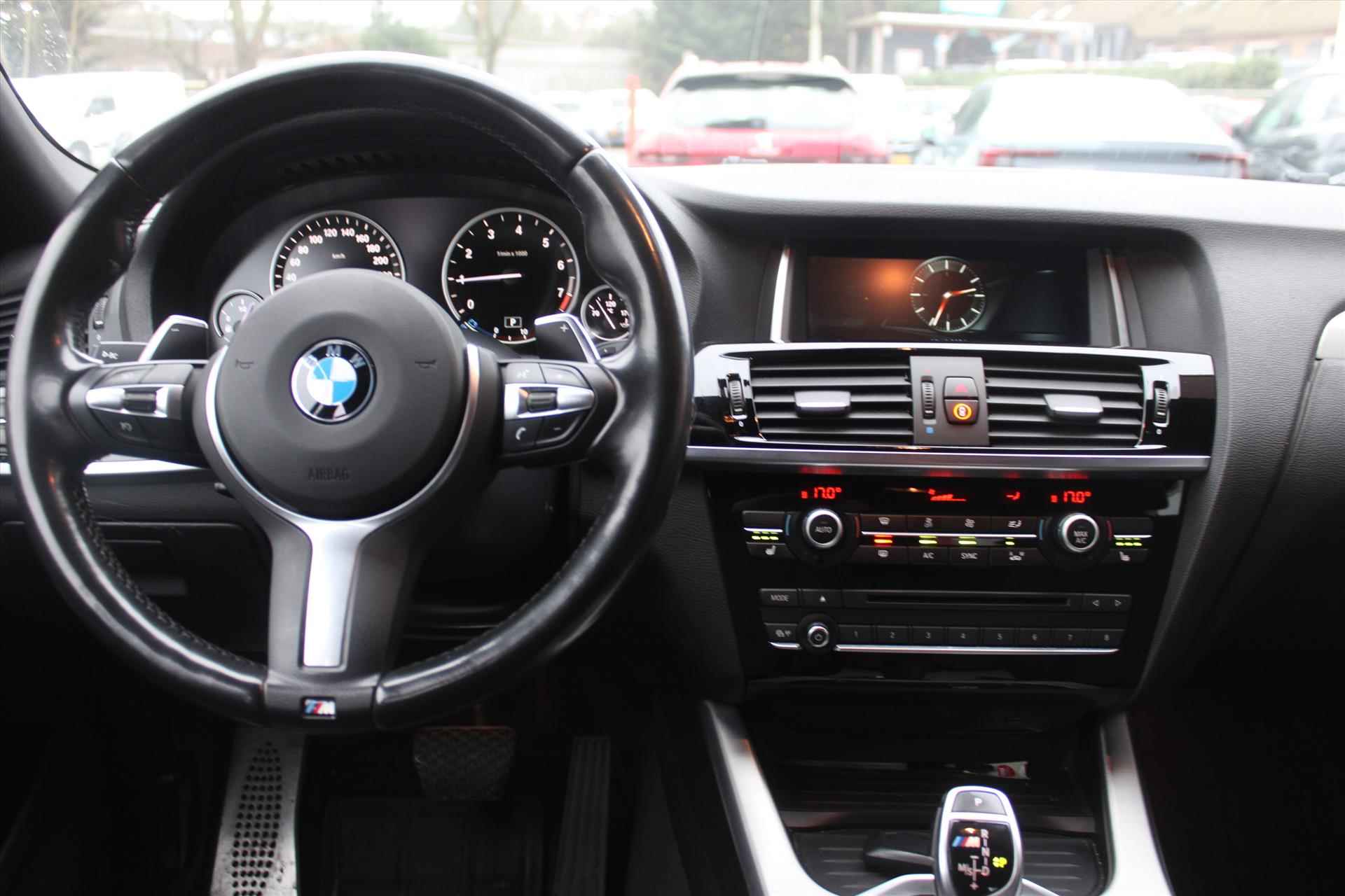 BMW X4 *M40i* 360pk Aut. 360PK M-Blue High-Executive | Bovag | Trekhaak | Navigatie | Camera | Cruise & Climate Control | - 8/25