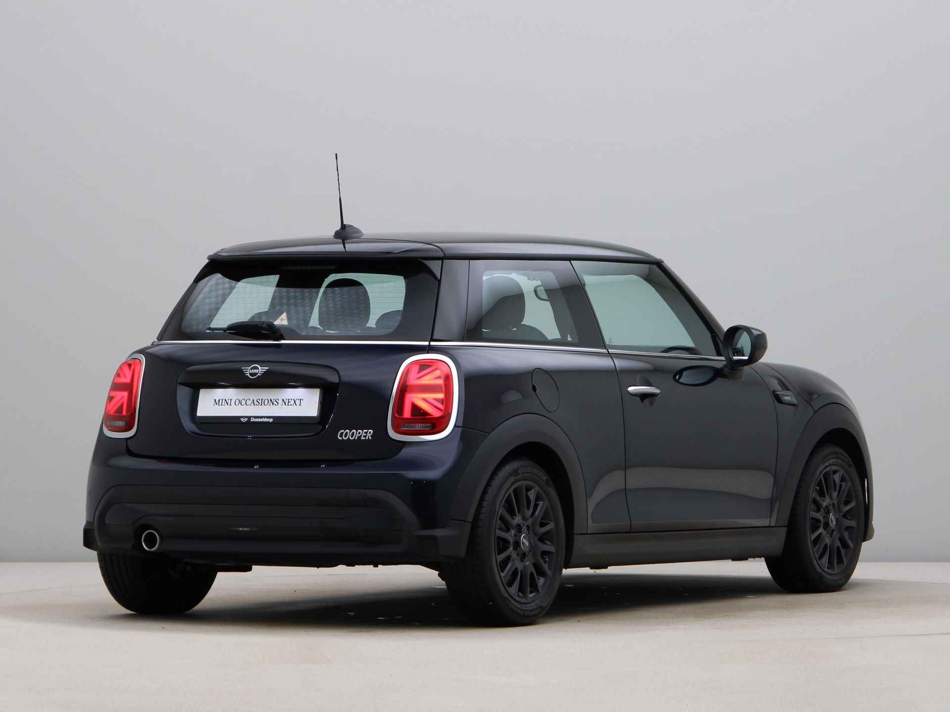 MINI 3-deurs Cooper Camden Edition Aut. - 10/24