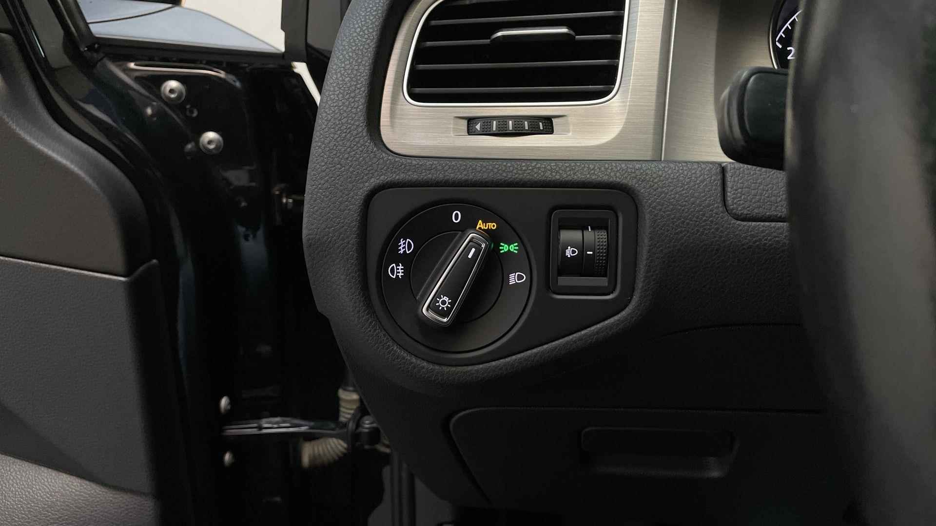 Volkswagen Golf 1.0 TSI 116pk Comfortline 6-bak DAB+ Navigatie Climate Control - 17/22