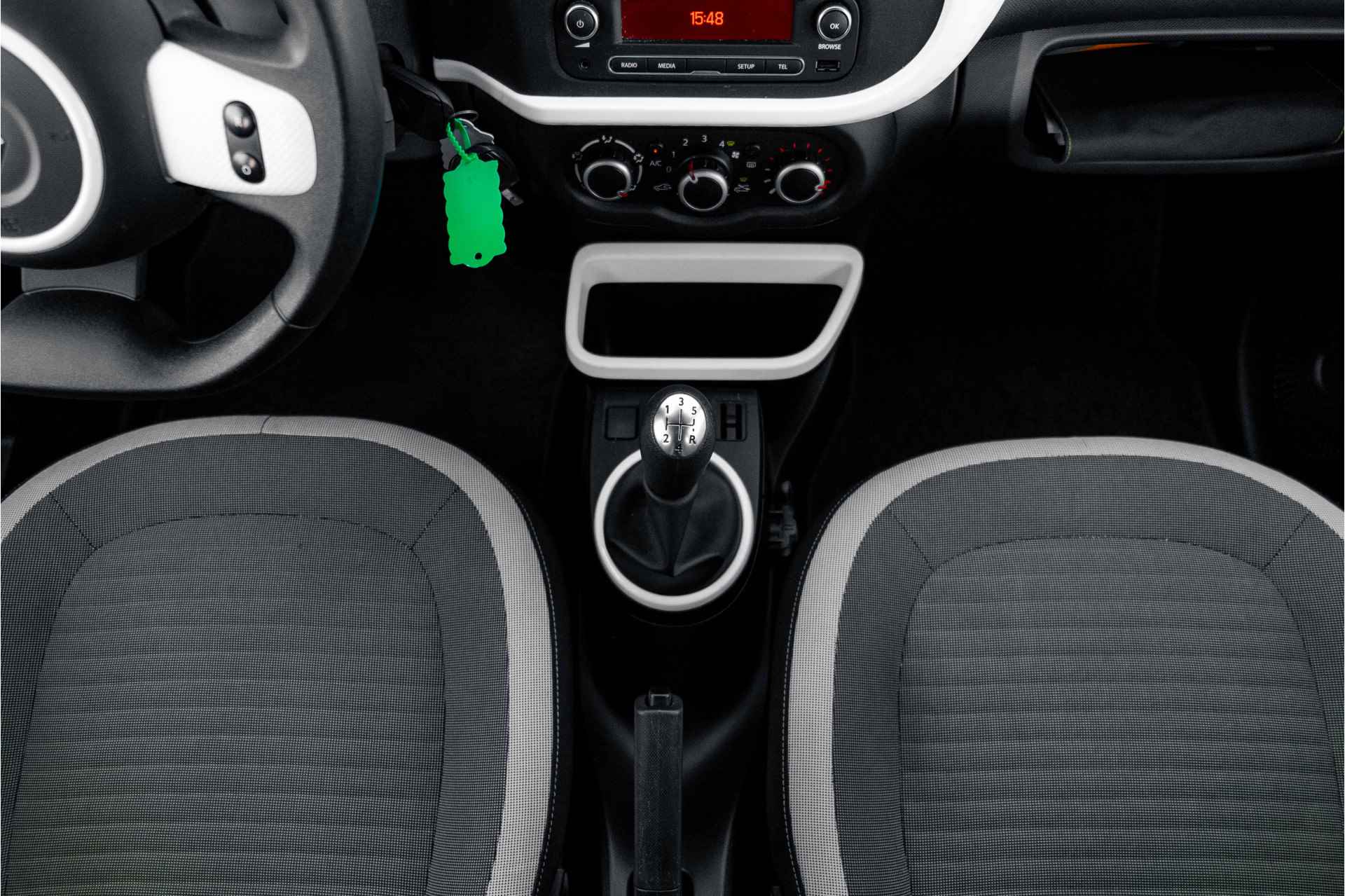 Renault Twingo 1.0 SCe Collection | airco | ramen + spiegels elektrisch te bedienen | afstandsbediening portieren | incl. Bovag rijklaarpakket met 12 maanden garantie - 16/36