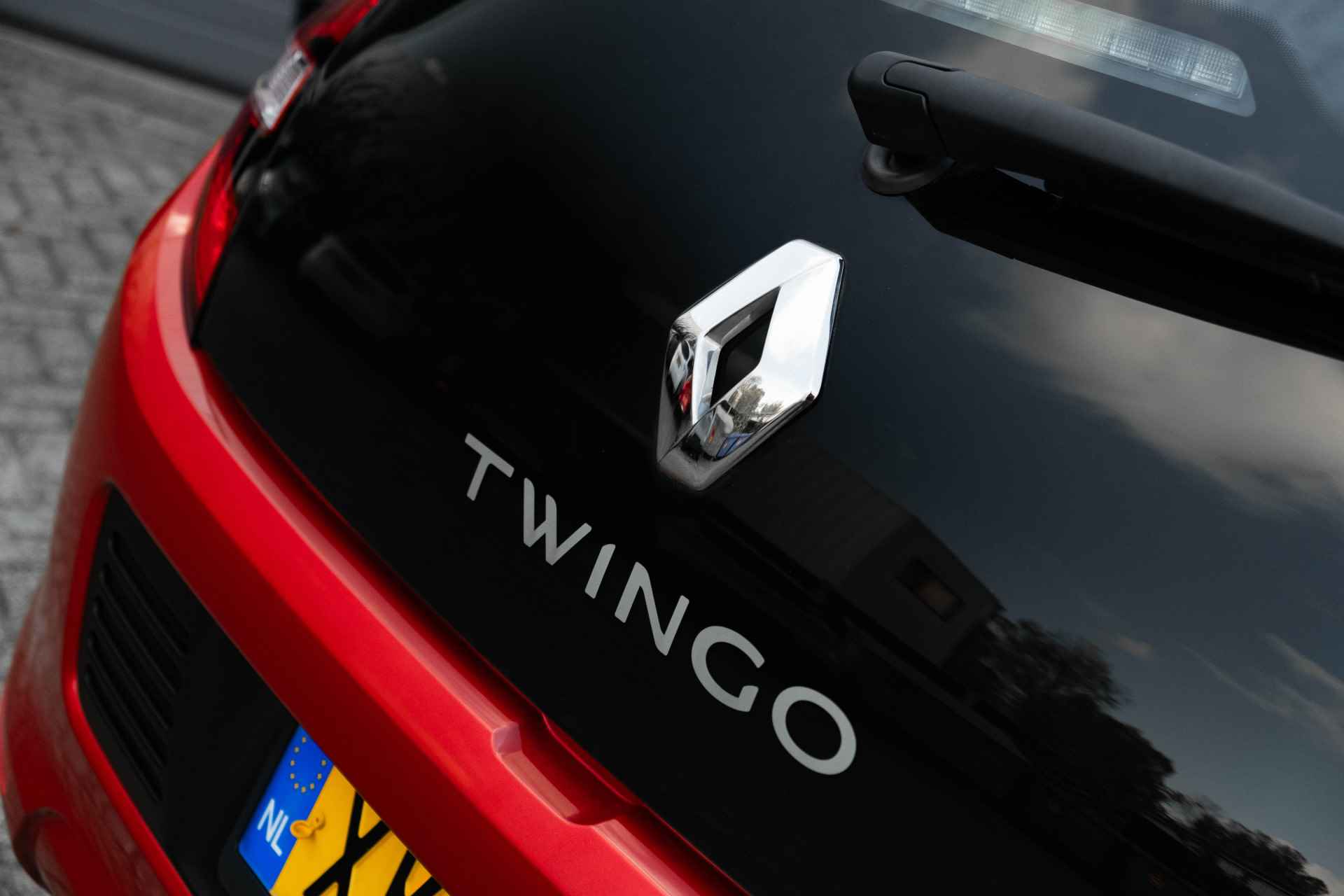 Renault Twingo 1.0 SCe Collection | airco | ramen + spiegels elektrisch te bedienen | afstandsbediening portieren | incl. Bovag rijklaarpakket met 12 maanden garantie - 23/36