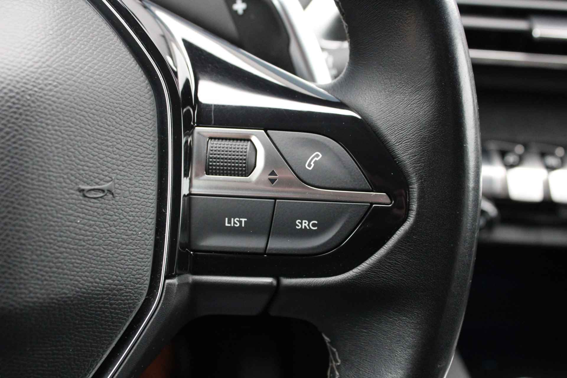 Peugeot 3008 SUV 1.2 PureTech 130pk EAT8 Allure | Automaat | Navigatie | Camera | Keyless | Bluetooth | 67.000km | - 26/31