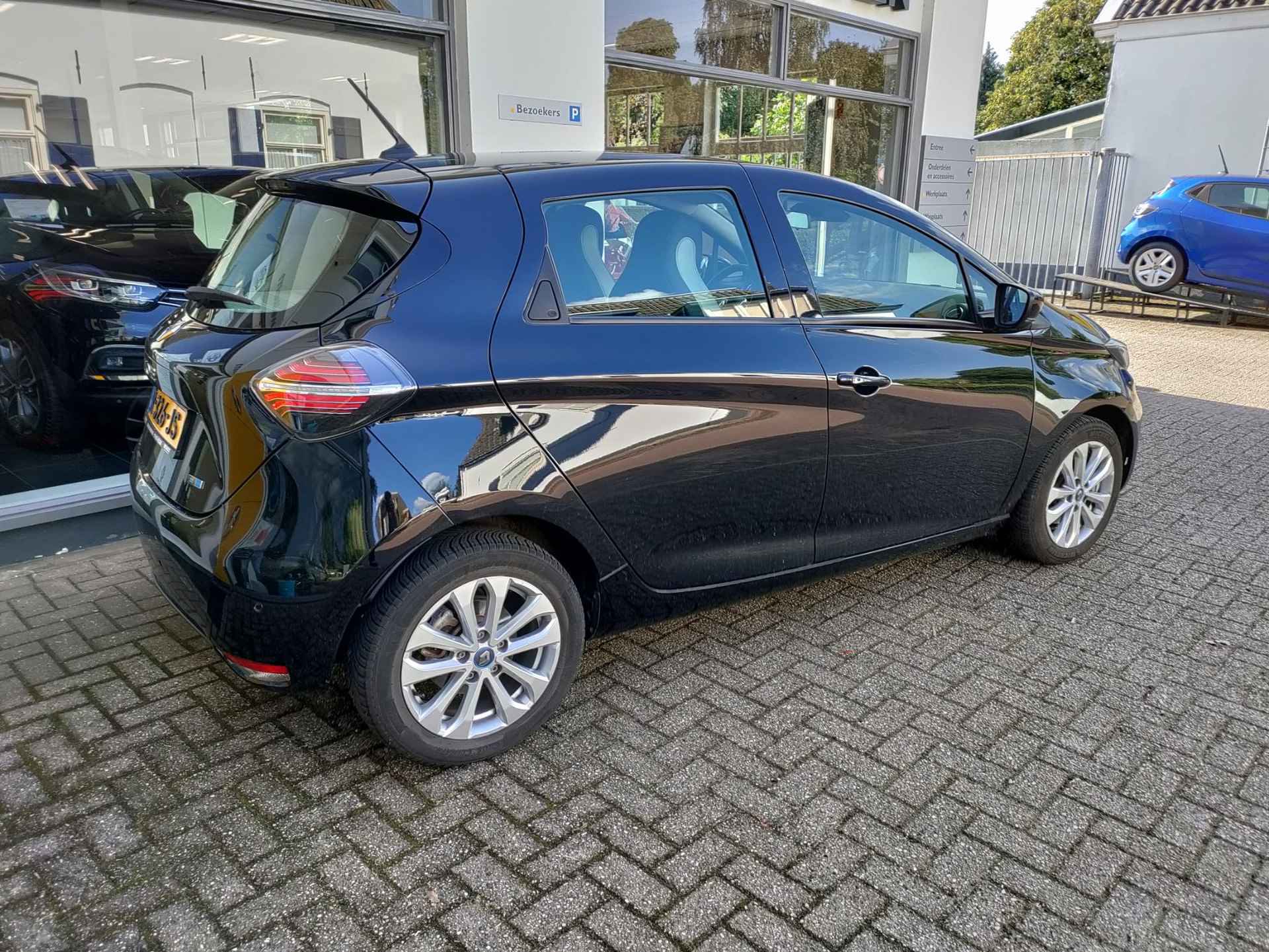 Renault ZOE R110 Experiense BATTERIJKOOP EXCLUSIEF OVERHEIDSSUBSIDIE VAN € 2.000,- - 3/4