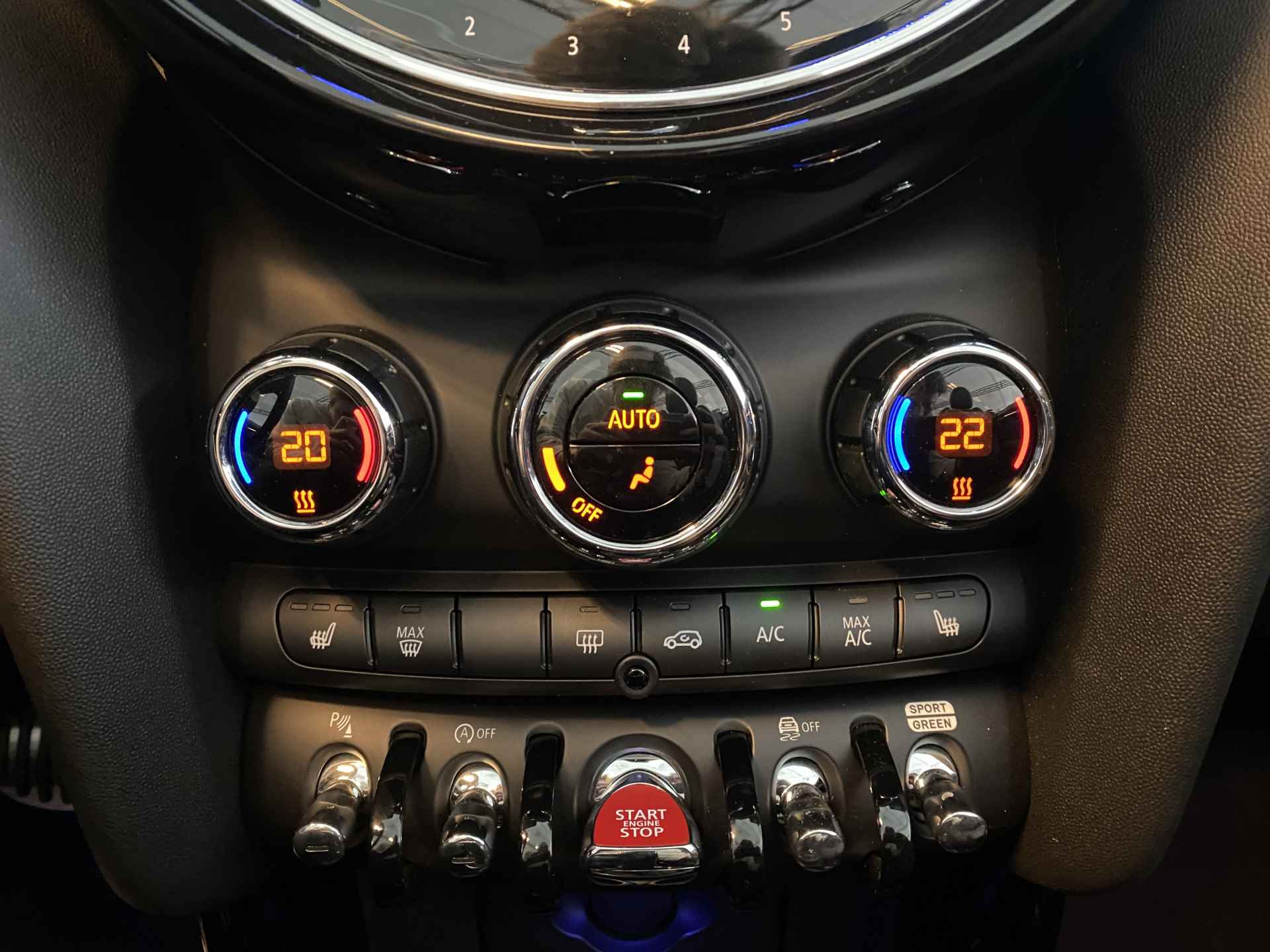 MINI Cabrio 1.5 Cabrio Cooper Rockingham GT Edition | Automaat | Apple-CarPlay | Navi | JCW Pakket | - 18/46