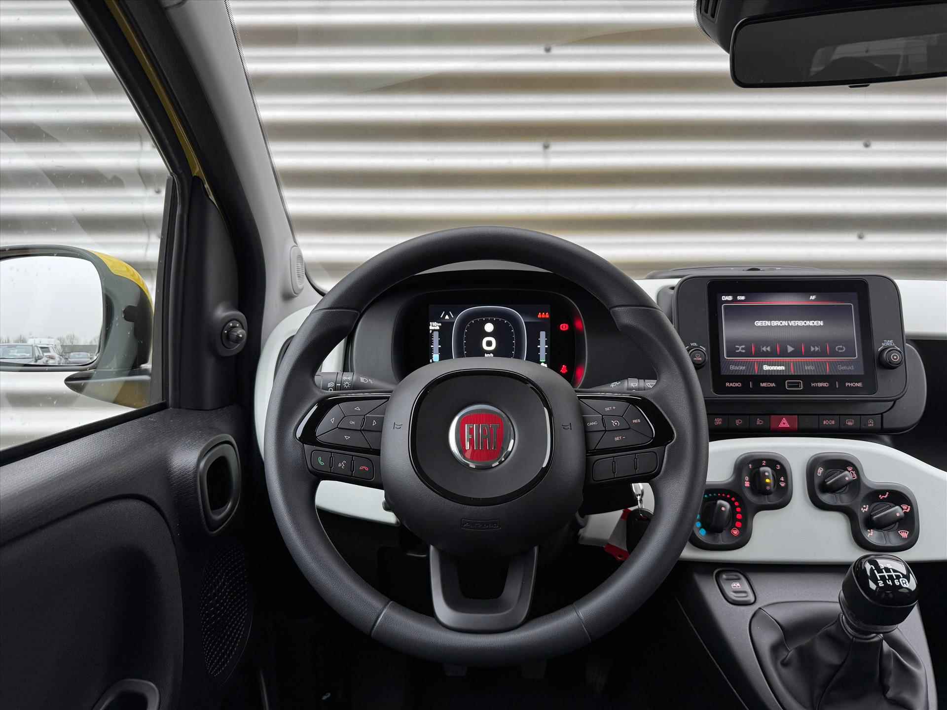 Fiat Panda Hybrid 70pk Pandina | Cruise Control | Parkeersensoren | Bluetooth | Zwart dak | - 27/33