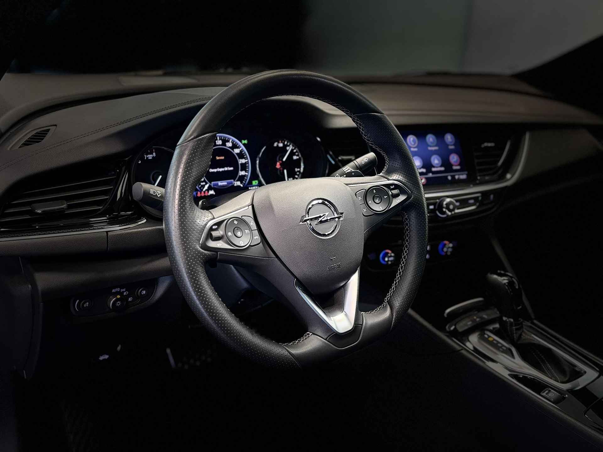 Opel Insignia 2.0 Turbo 200 pk Ultimate |OPC LINE|BLACK PACK|ALCANTARA/LEDER|LED PIXEL VERLICHTING|NAVI PRO|20 INCH| - 30/66