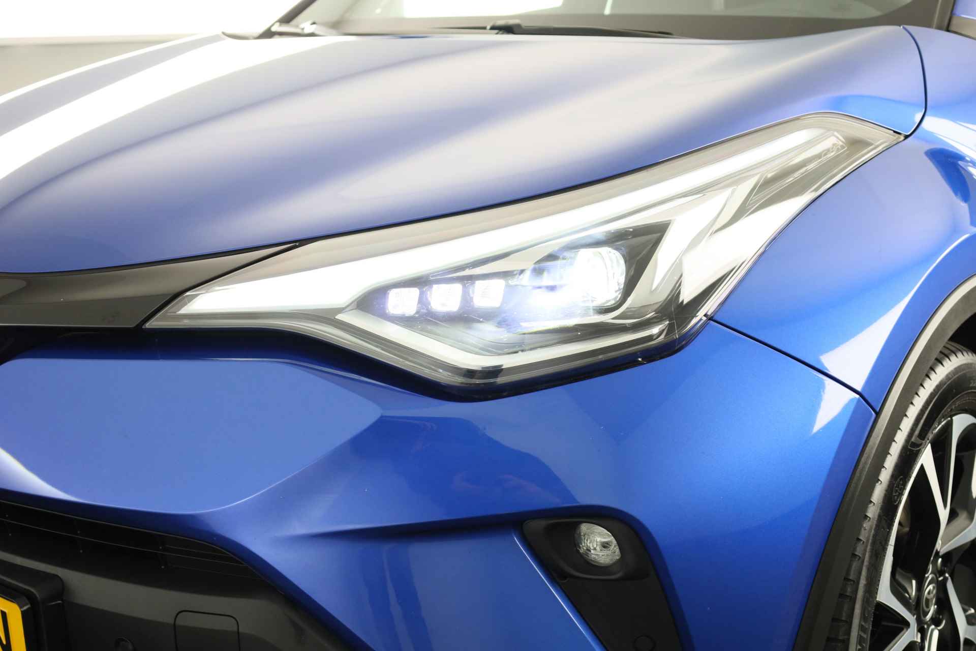 Toyota C-HR 1.8 Hybrid Style | JBL-Audio | LED | Navigatie | Stoelverwarming | Parkeersensoren | - 31/34