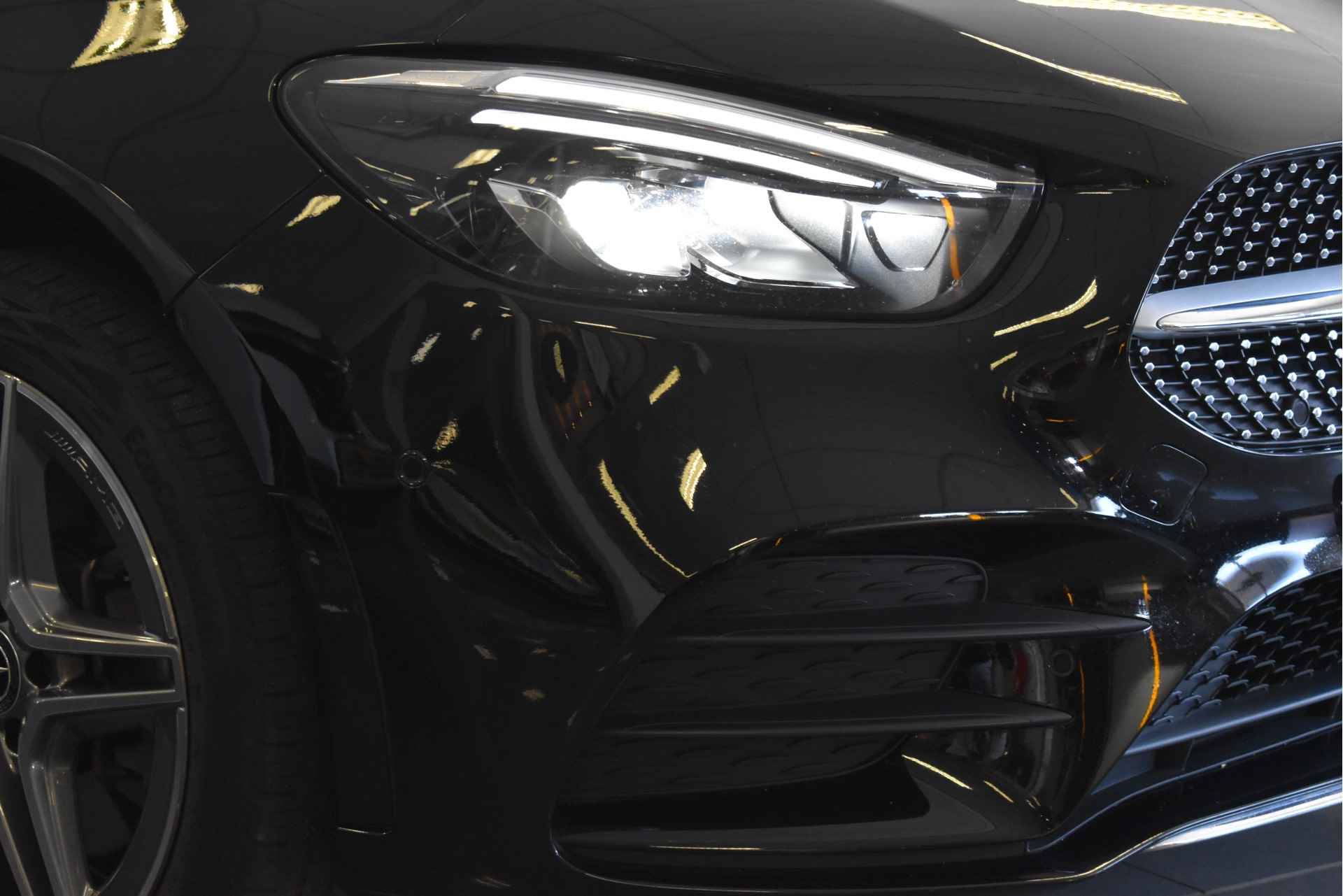 Mercedes-Benz B-Klasse 250 e AMG Line | Open dak | Sfeerverl | DAB | Carbon | Carplay | Stoelverw | Full LED | AMG Velgen - 33/60