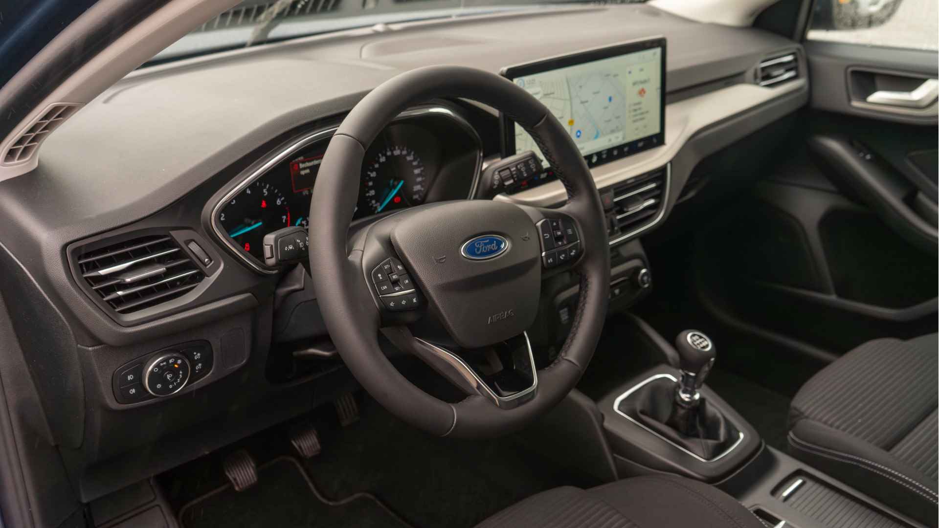 Ford Focus Wagon Titanium 1.0 EcoBoost 125PK Hybrid | All Season | Driver Assistance Pack | Elekt. Trekhaak | Winterpack | Direct Leverbaar | - 4/23