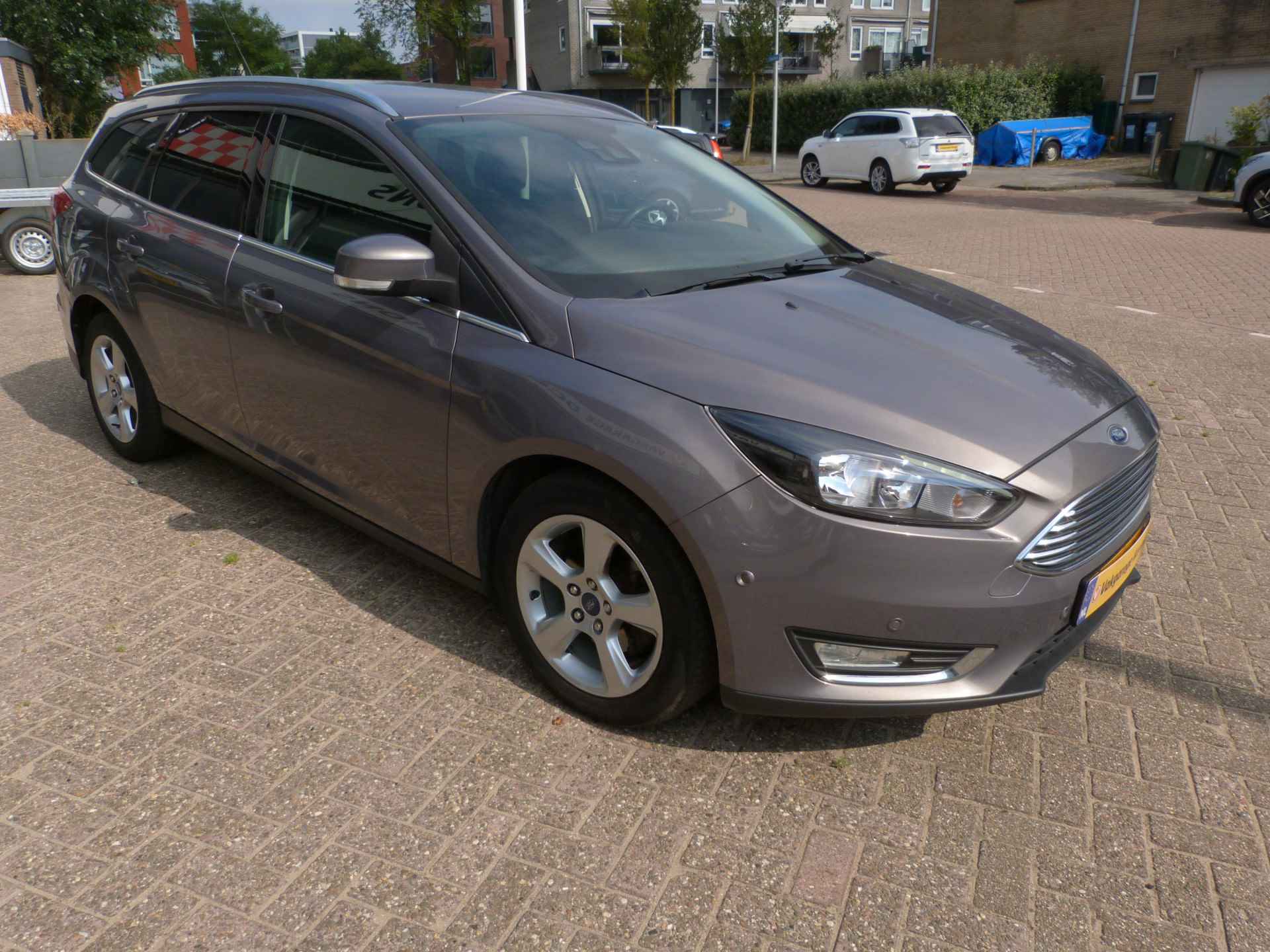 Ford FOCUS Wagon 1.0 First Edition - 5/17