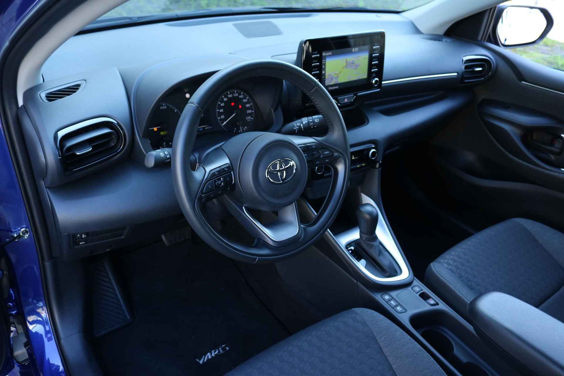 Toyota Yaris 1.5 Hybrid Active Plus, Navigatie, Keyless, DAB - 4/30
