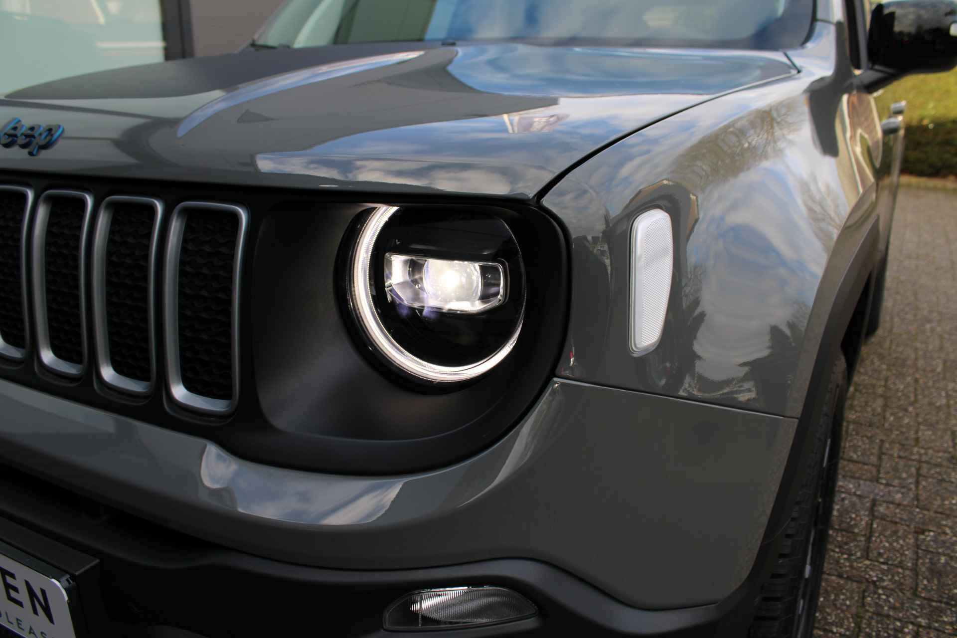 Jeep Renegade 4xe 240 Plug-in High Upland | Panoramadak | Winterpakket | Led | Camera | Parkeer assistent - 17/57