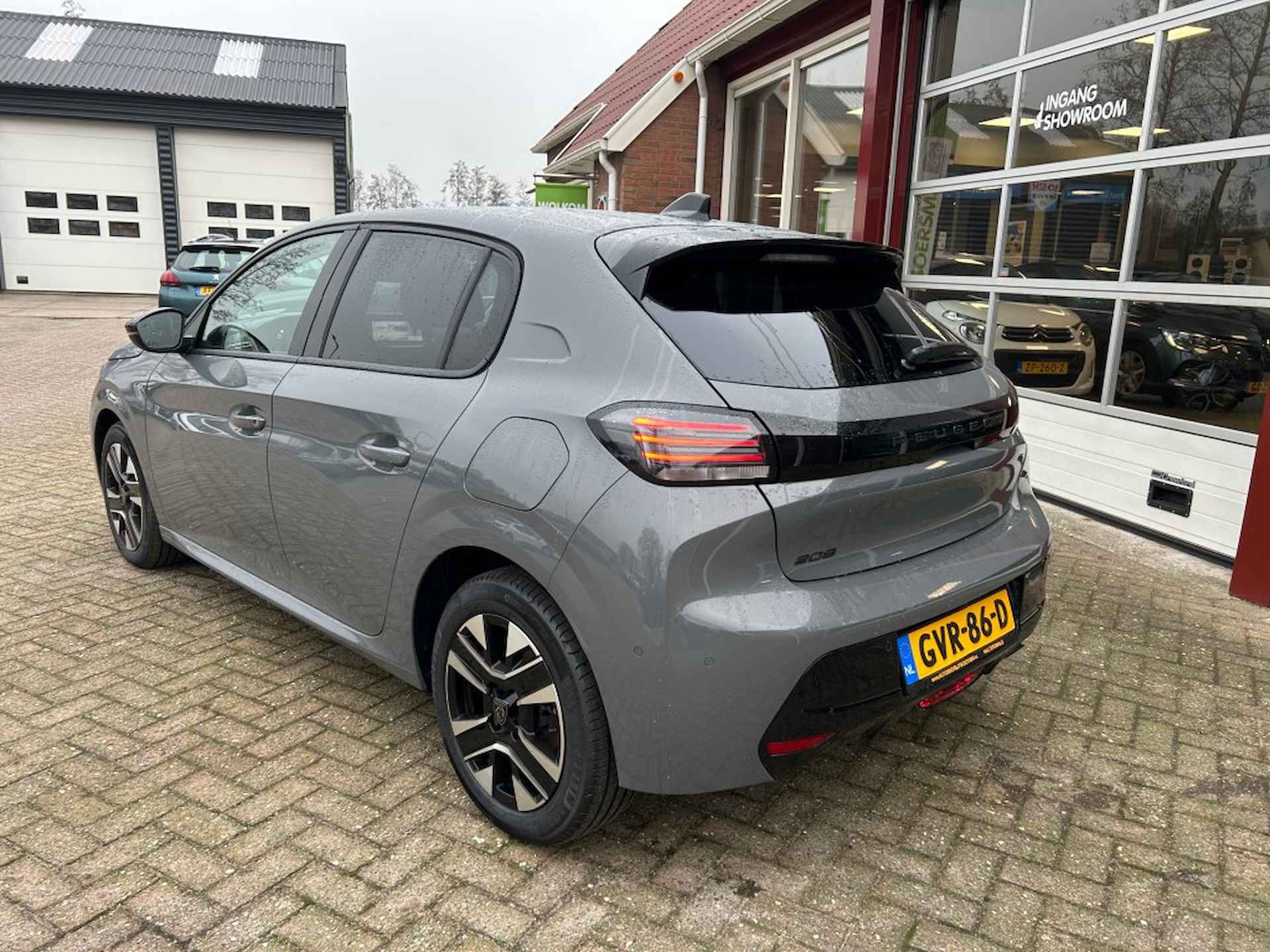 PEUGEOT 208 1.2 PT 100 ALLURE ZO GOED ALS NIEUW! - 7/43