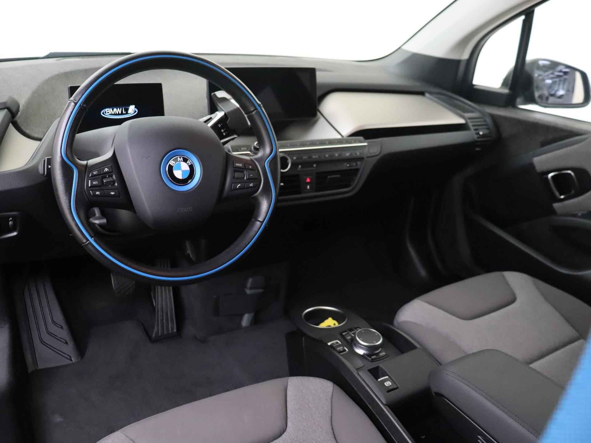 BMW i3 S iPerformance 94Ah 33 kWh | Adaptief cruis control | Stoelverwarming | Navigatie | Parkeersensoren achter | Panoramadak | - 5/29