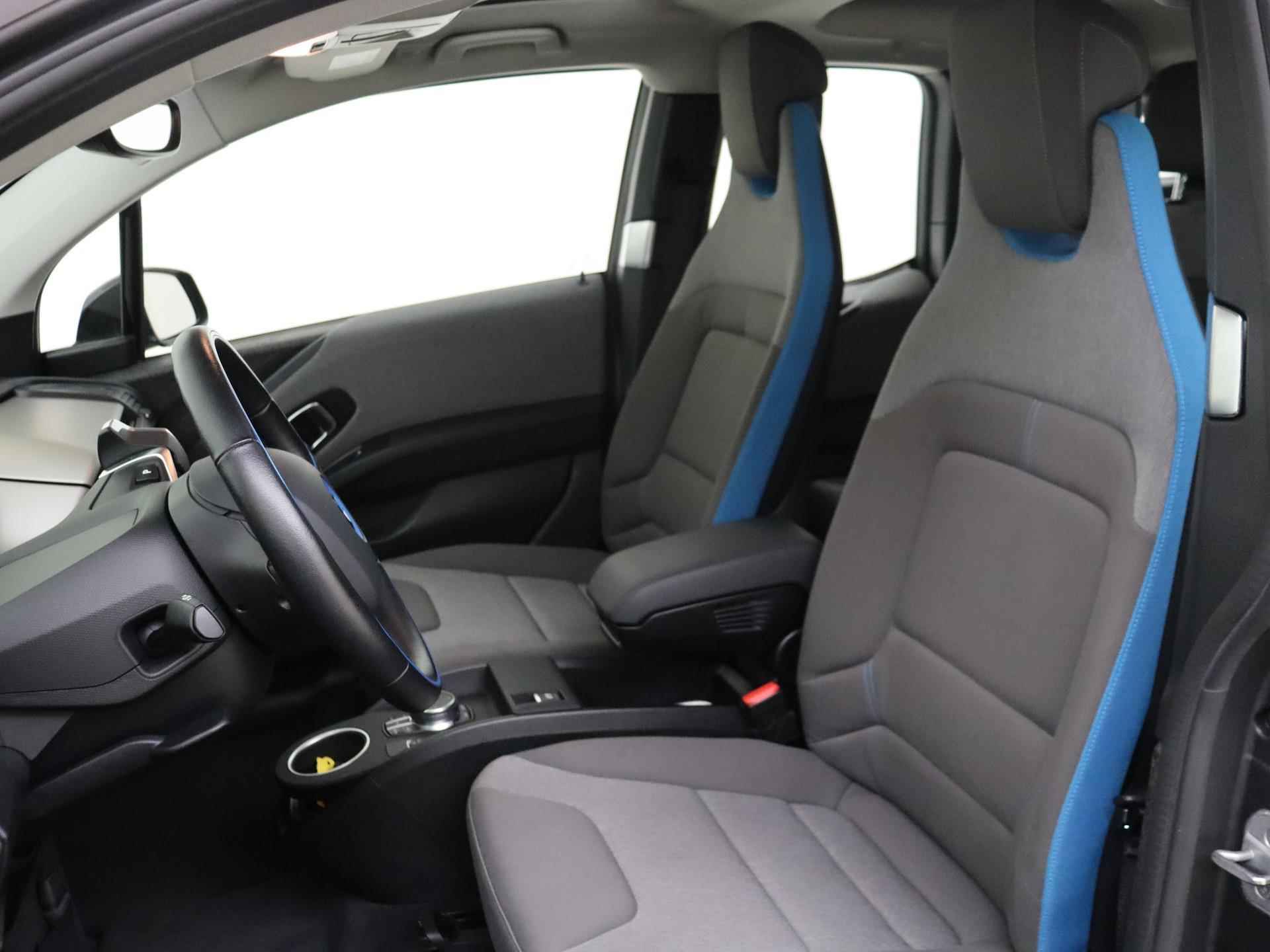 BMW i3 S iPerformance 94Ah 33 kWh | Adaptief cruis control | Stoelverwarming | Navigatie | Parkeersensoren achter | Panoramadak | - 6/29