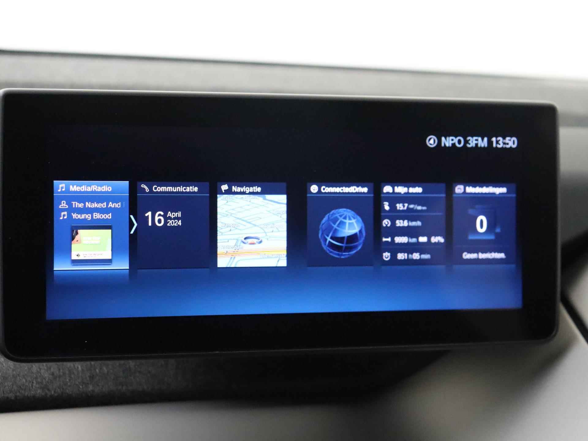 BMW i3 S iPerformance 94Ah 33 kWh | Adaptief cruis control | Stoelverwarming | Navigatie | Parkeersensoren achter | Panoramadak | - 15/29