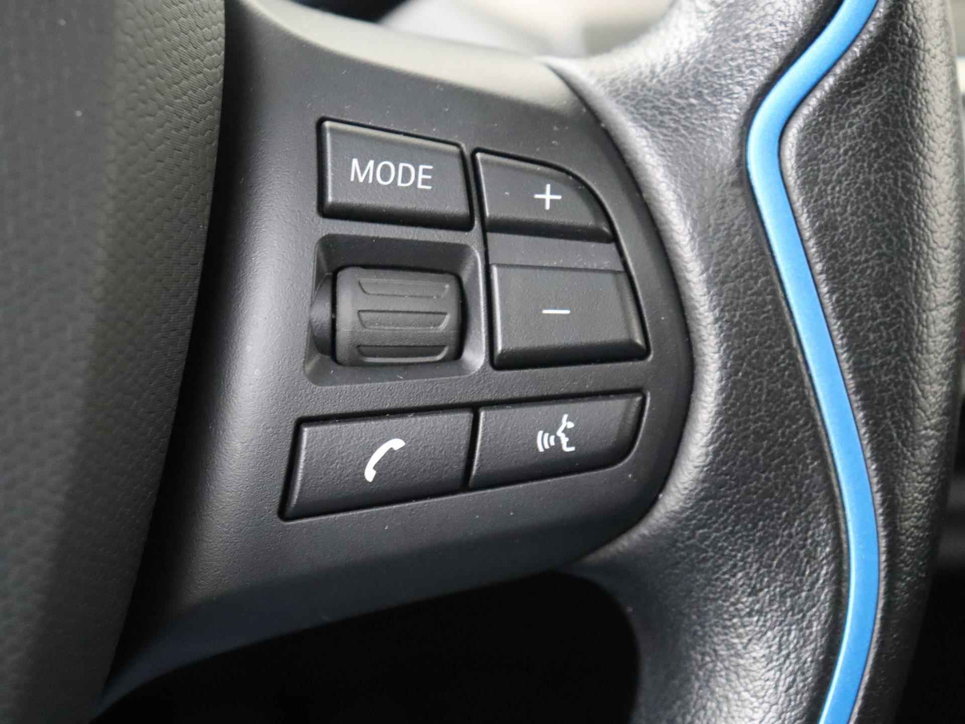 BMW i3 S iPerformance 94Ah 33 kWh | Adaptief cruis control | Stoelverwarming | Navigatie | Parkeersensoren achter | Panoramadak | - 19/29