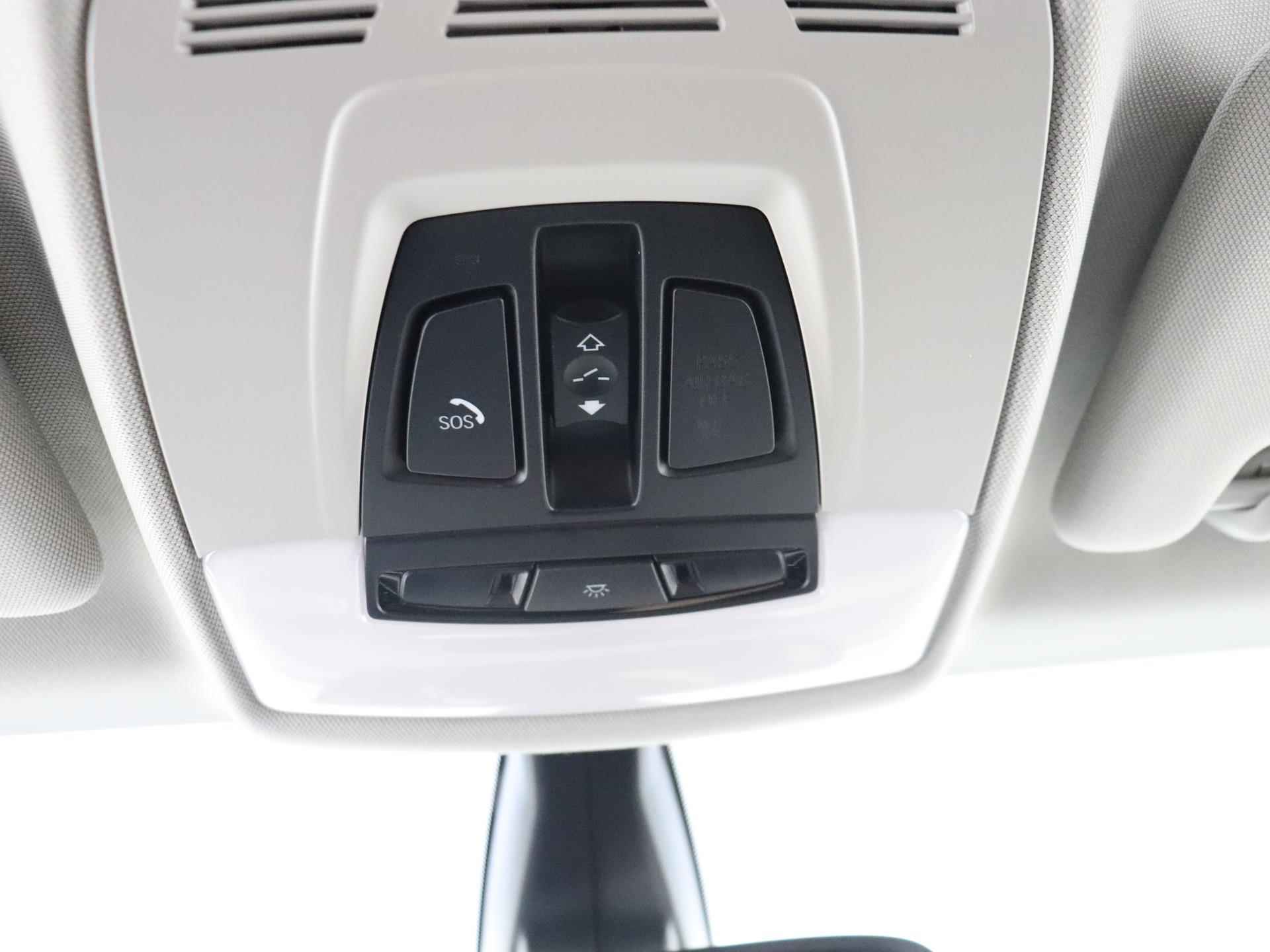 BMW i3 S iPerformance 94Ah 33 kWh | Adaptief cruis control | Stoelverwarming | Navigatie | Parkeersensoren achter | Panoramadak | - 21/29