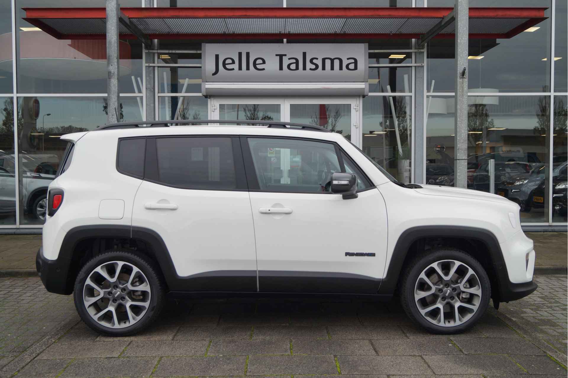 Jeep Renegade 4xe 240 Plug-in Hybrid Electric S│19'' velgen│Clima│Cruise│Camera│CarPlay | Parking Pack | Winter Pack - 10/37