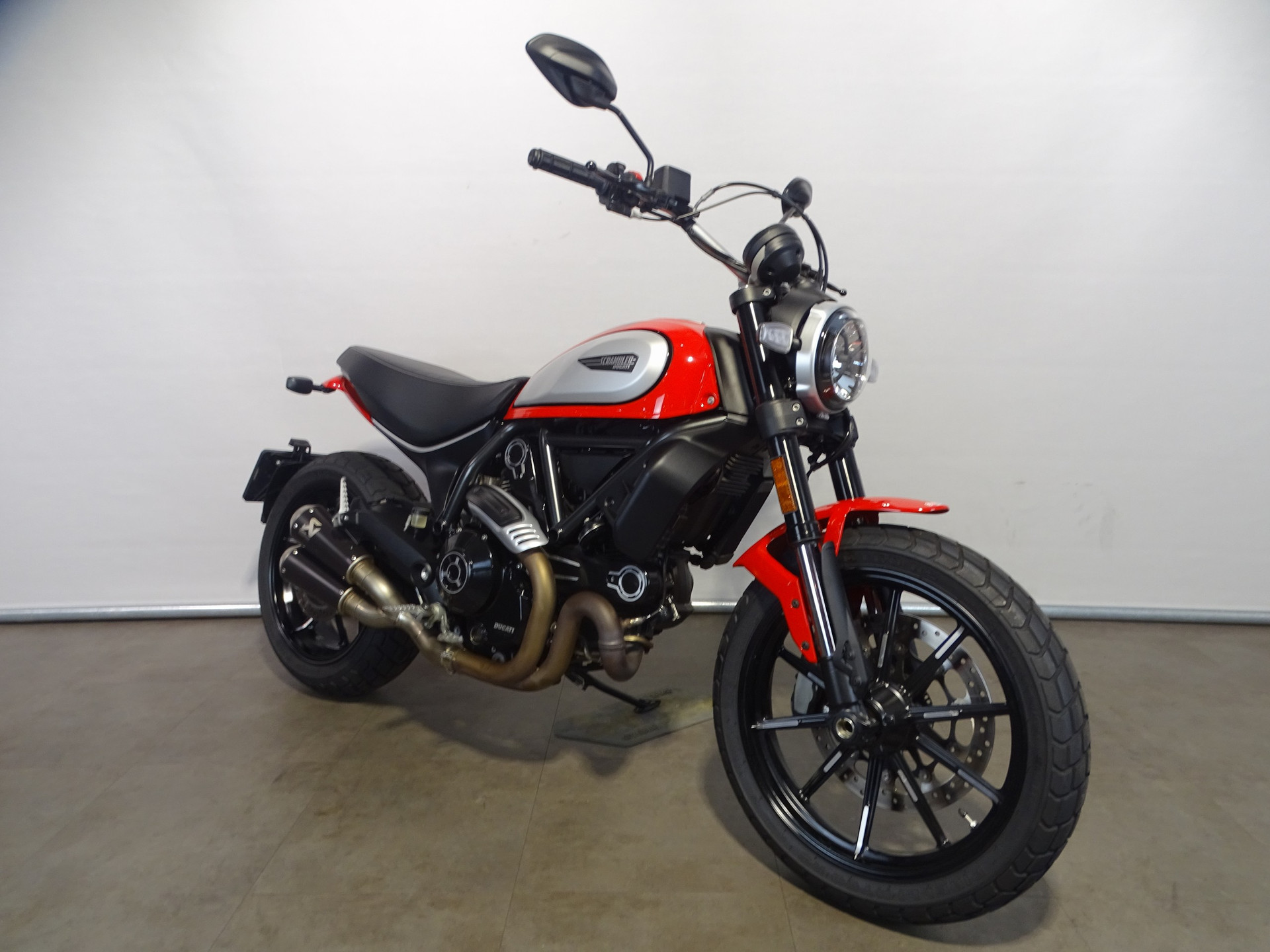 Ducati SCRAMBLER ICON