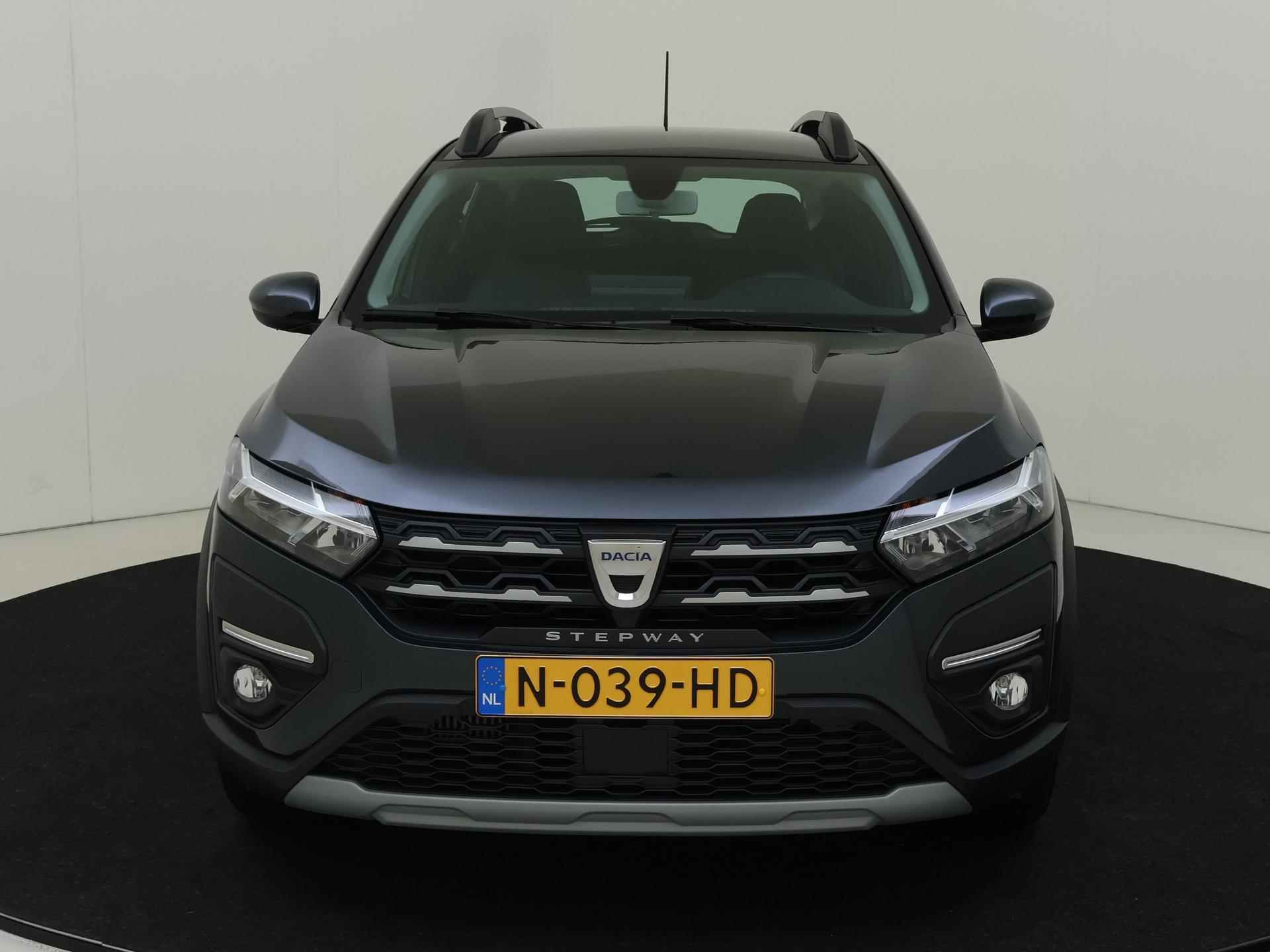 Dacia Sandero Stepway 1.0 TCe 90 Comfort | AUTOMAAT / Camera / GERESERVEERD - 9/26