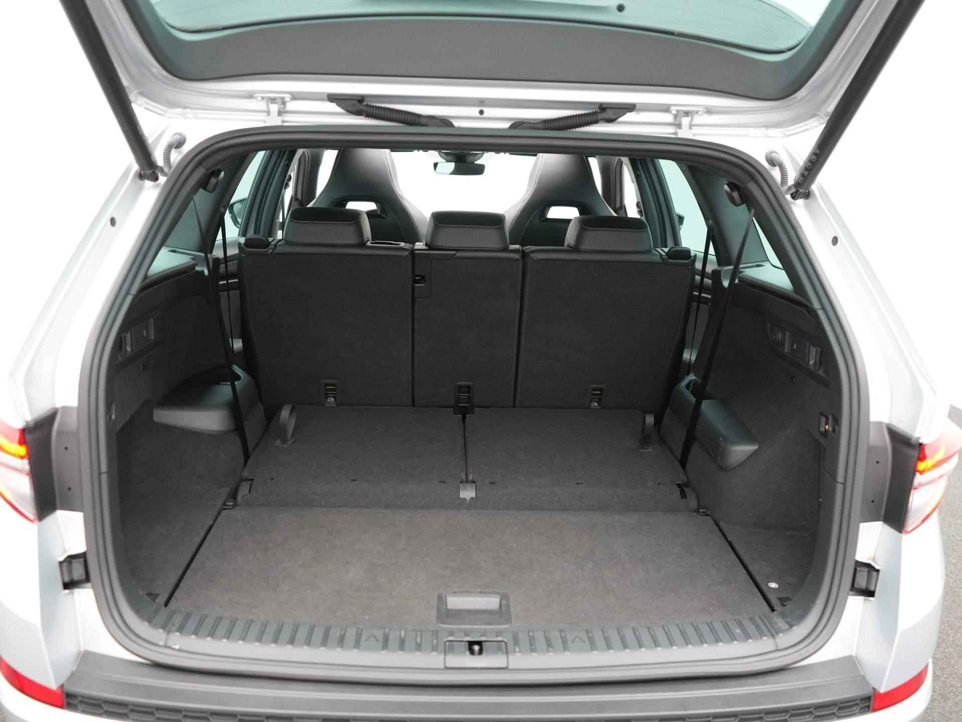 Skoda Kodiaq 1.5 TSI Sportline Business 7p. Trekhaak - Navigatie - Panoramadak - Camera - 61/68