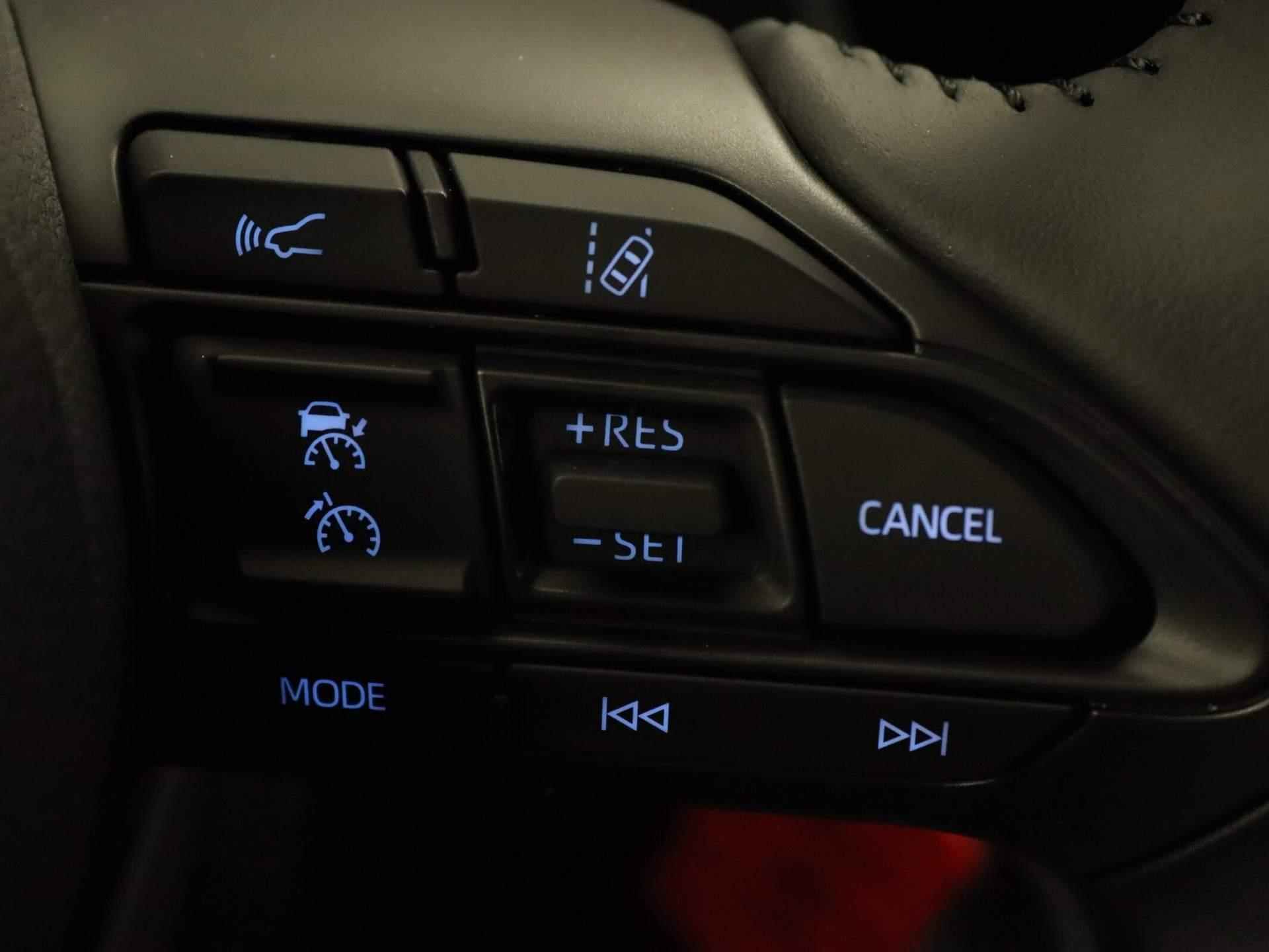 Toyota Aygo X 1.0 VVT-i MT Pulse - ORIGINEEL NEDERLANDSE AUTO - DIRECT UIT VOORRAAD LEVERBAAR - LEASE MOGELIJK! - ADAPTIVE CRUISE CONTROL - ACHTERUITRIJ CAMERA - 18/27