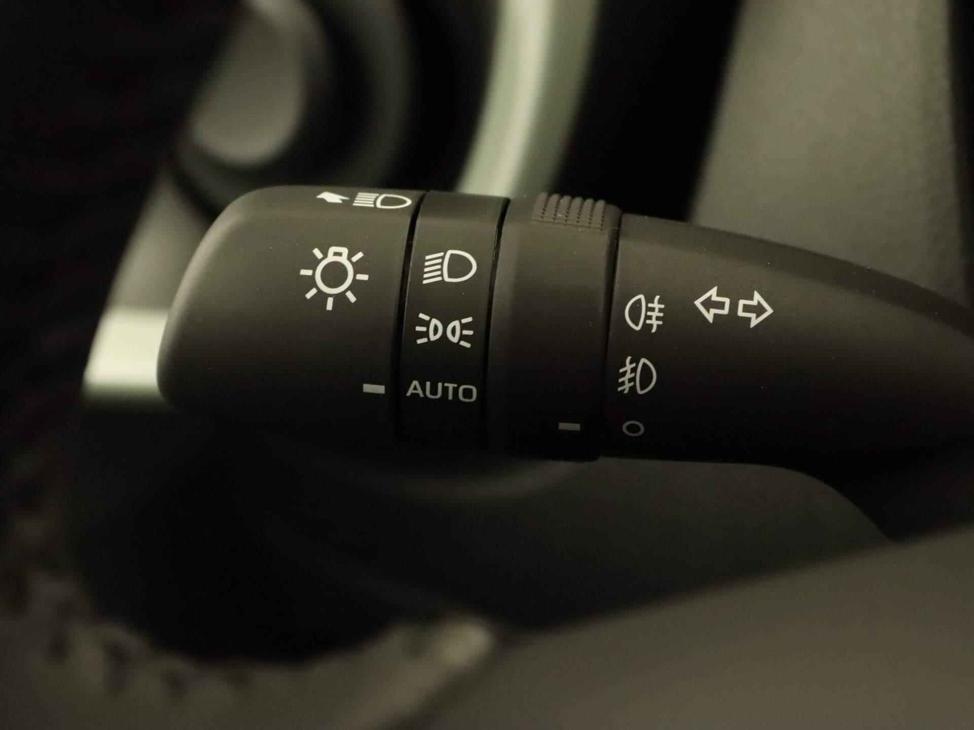Toyota Aygo X 1.0 VVT-i MT Pulse - ORIGINEEL NEDERLANDSE AUTO - DIRECT UIT VOORRAAD LEVERBAAR - LEASE MOGELIJK! - ADAPTIVE CRUISE CONTROL - ACHTERUITRIJ CAMERA - 19/27