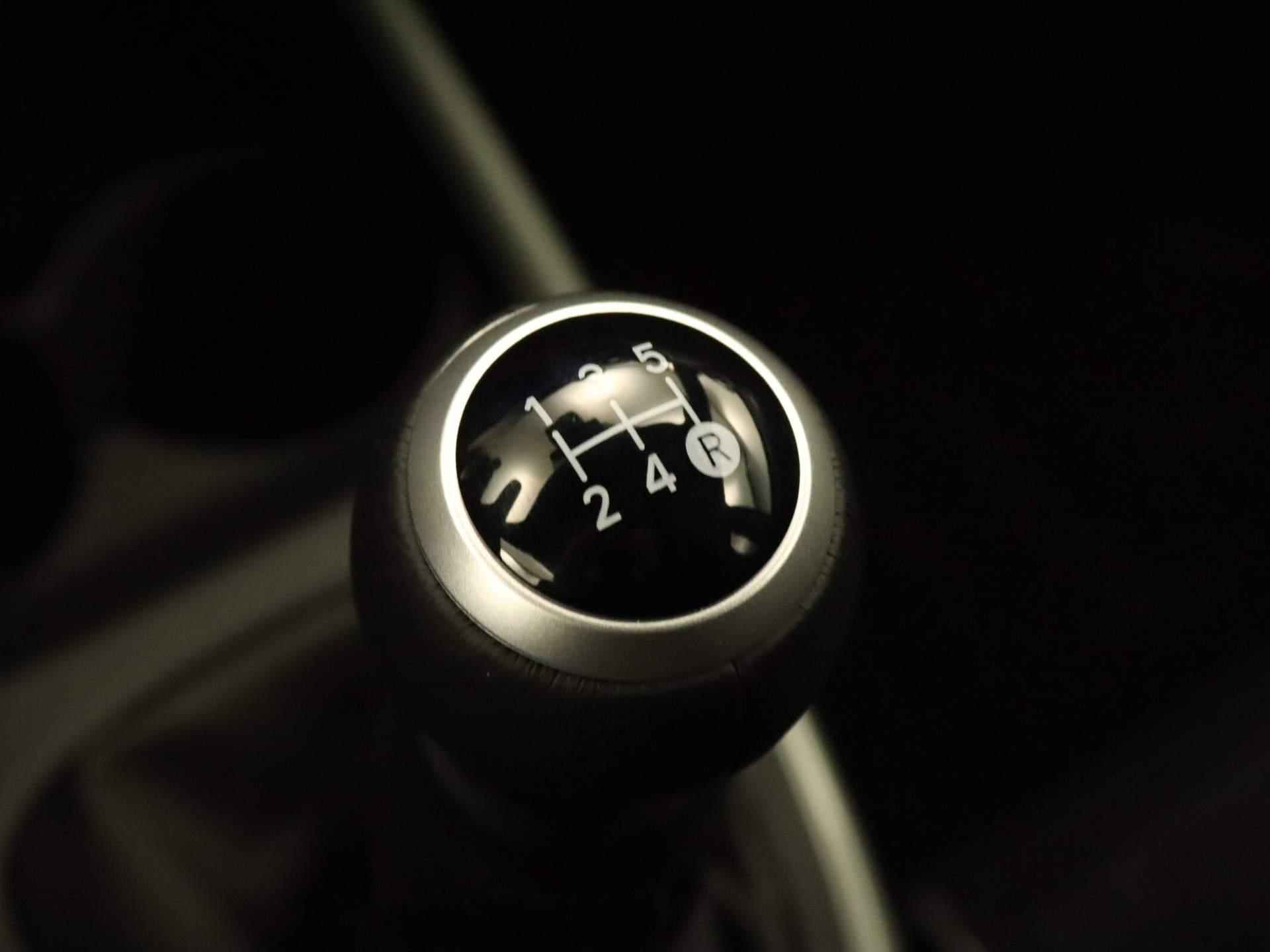 Toyota Aygo X 1.0 VVT-i MT Pulse - ORIGINEEL NEDERLANDSE AUTO - DIRECT UIT VOORRAAD LEVERBAAR - LEASE MOGELIJK! - ADAPTIVE CRUISE CONTROL - ACHTERUITRIJ CAMERA - 22/27
