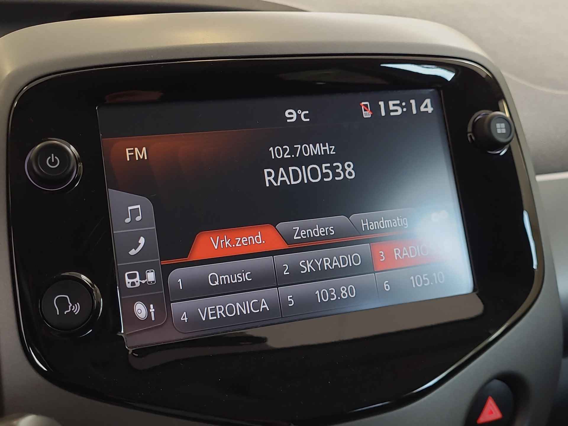 Toyota Aygo 1.0 VVT-i x-joy | Apple CarPlay / Android Auto | Climate Control | Rijklaarprijs incl. garantie | - 22/29