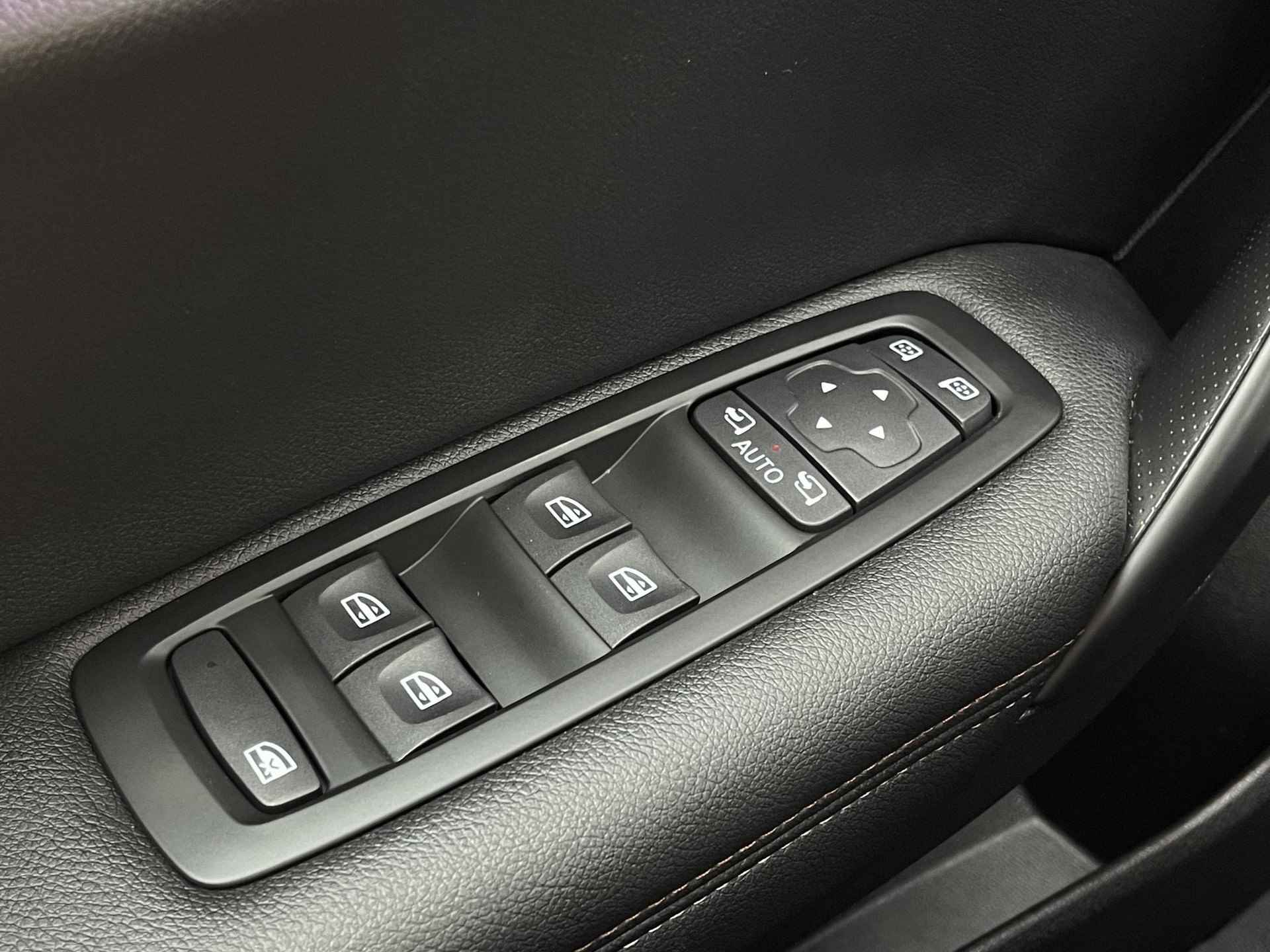Renault Mégane Estate 1.6 E-Tech Plug-In Hybrid 160 Business Edition One | Automaat | Navi | Camera | Climate | Park Assist | BOSE Soundsystem - 29/31