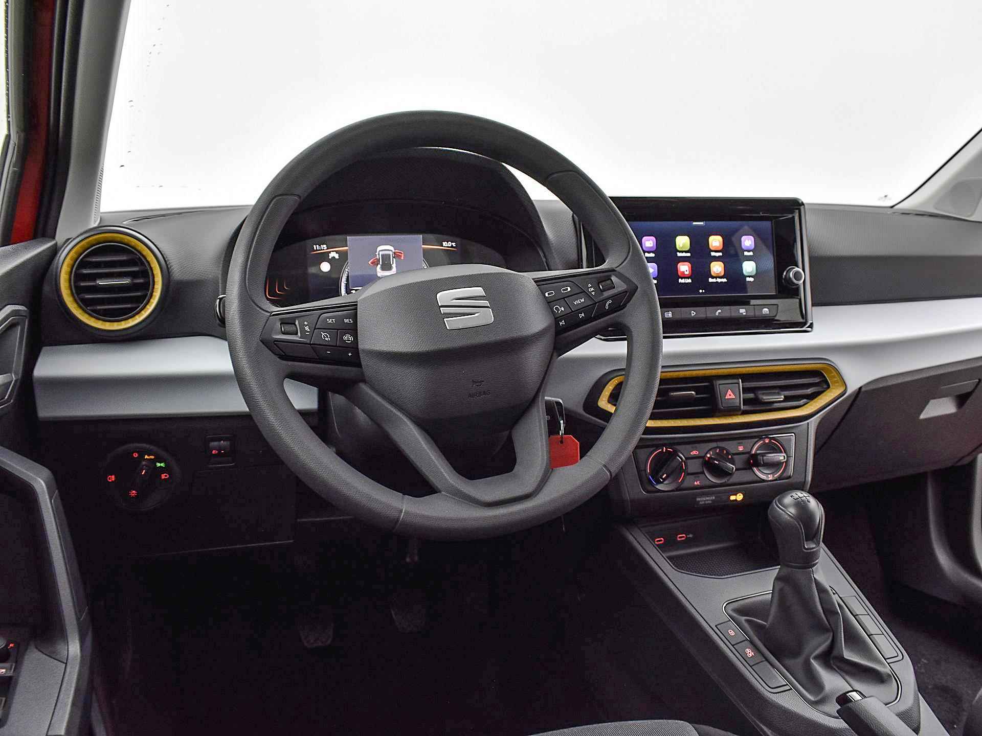 SEAT Arona Reference 1.0 70 kW / 95 pk EcoTSI SUV 5 versn. Ha | Apple Carplay | Privatelease 329,- per maand! | Snel uit voorraad rijden! - 14/19