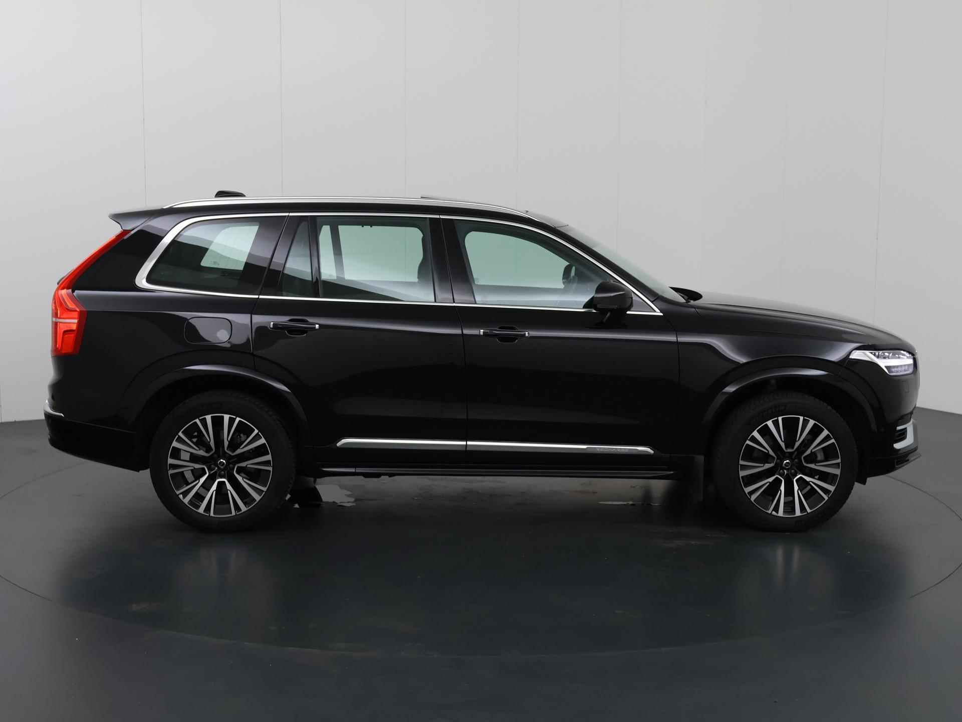 Volvo XC90 2.0 T8 Recharge AWD Ultimate Bright Long Range | Panoramadak | Ele. Verstelbare zetels met geheugen | Navigatie | Parkeercamera | Bluetooth | Climate Control | Harman/Kardon | HUD | Adaptieve CruiseControl | - 7/42