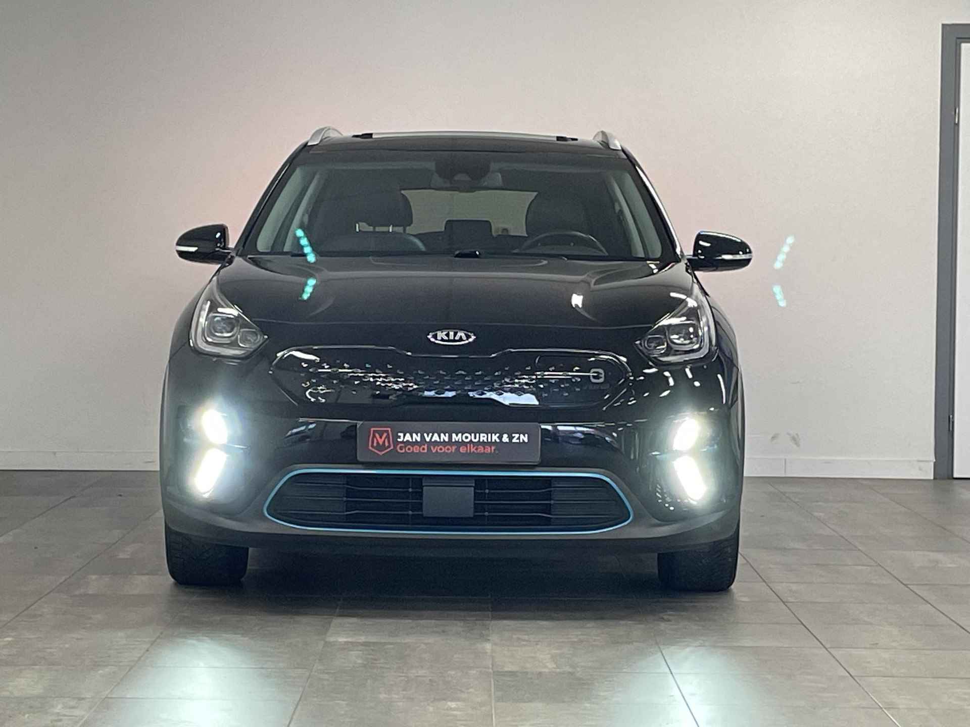 Kia e-Niro ExecutiveLine 64 kWh Stoelverwarming V+A / APPLE CARPLAY/ANDROID AUTO / SCHUIF|KANTELDAK - 8/35