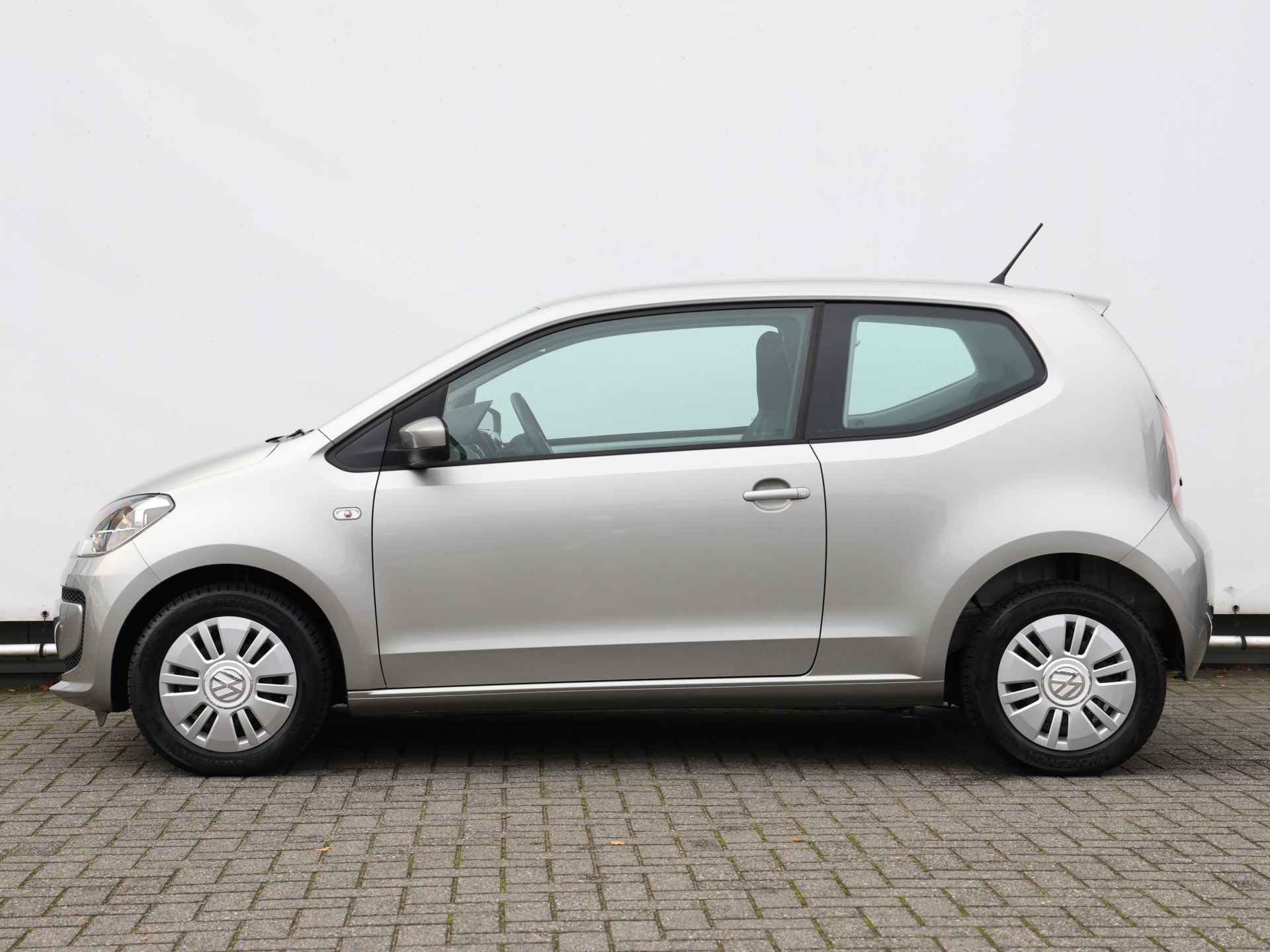 Volkswagen up! 1.0 move up! BlueMotion 68 pk | Airco | Elektrische ramen | CNG - 13/29