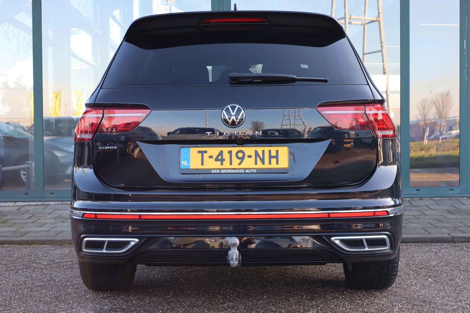 Volkswagen Tiguan Allspace 1.5 TSI R-Line Business 7p. | Navigatie | Cruise Control | Trekhaak | - 33/36