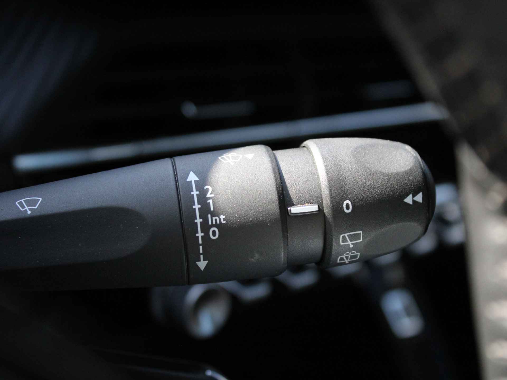 Peugeot 208 1.2 PureTech Active 100PK Airco, Navigatie, Parkeerhulp, Audio - DAB, Telefoon Bluetooth - 22/47