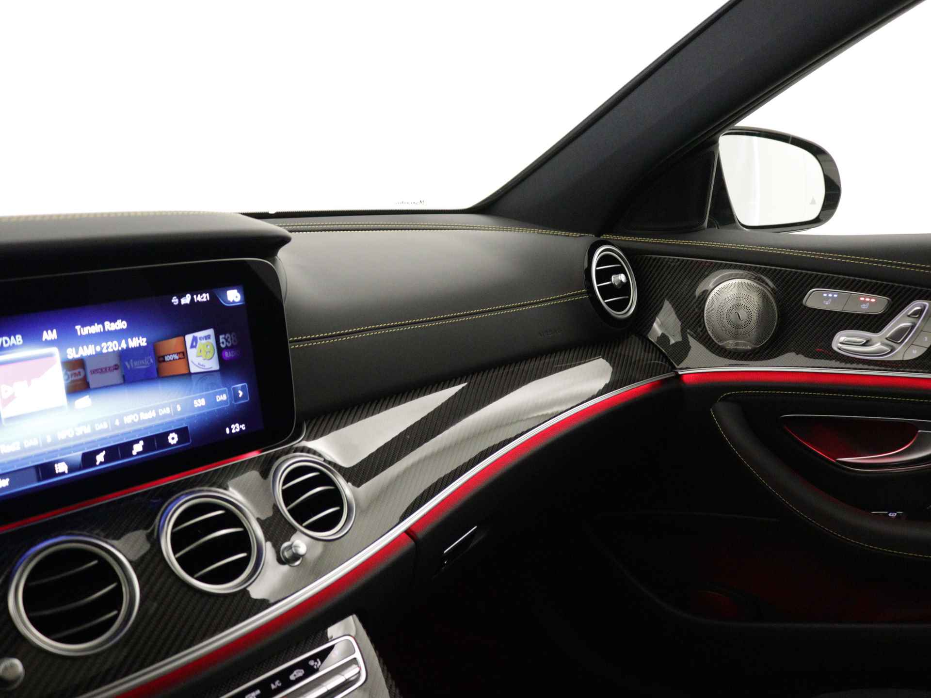 Mercedes-Benz E-Klasse 63 S AMG 4MATIC+ | V8 | 612pk | Multibeam | Stoelventilatie/-verwarming | Panoramdak | Burmester | Inclusief 24 maanden MB Certified garantie voor Europa. - 7/39