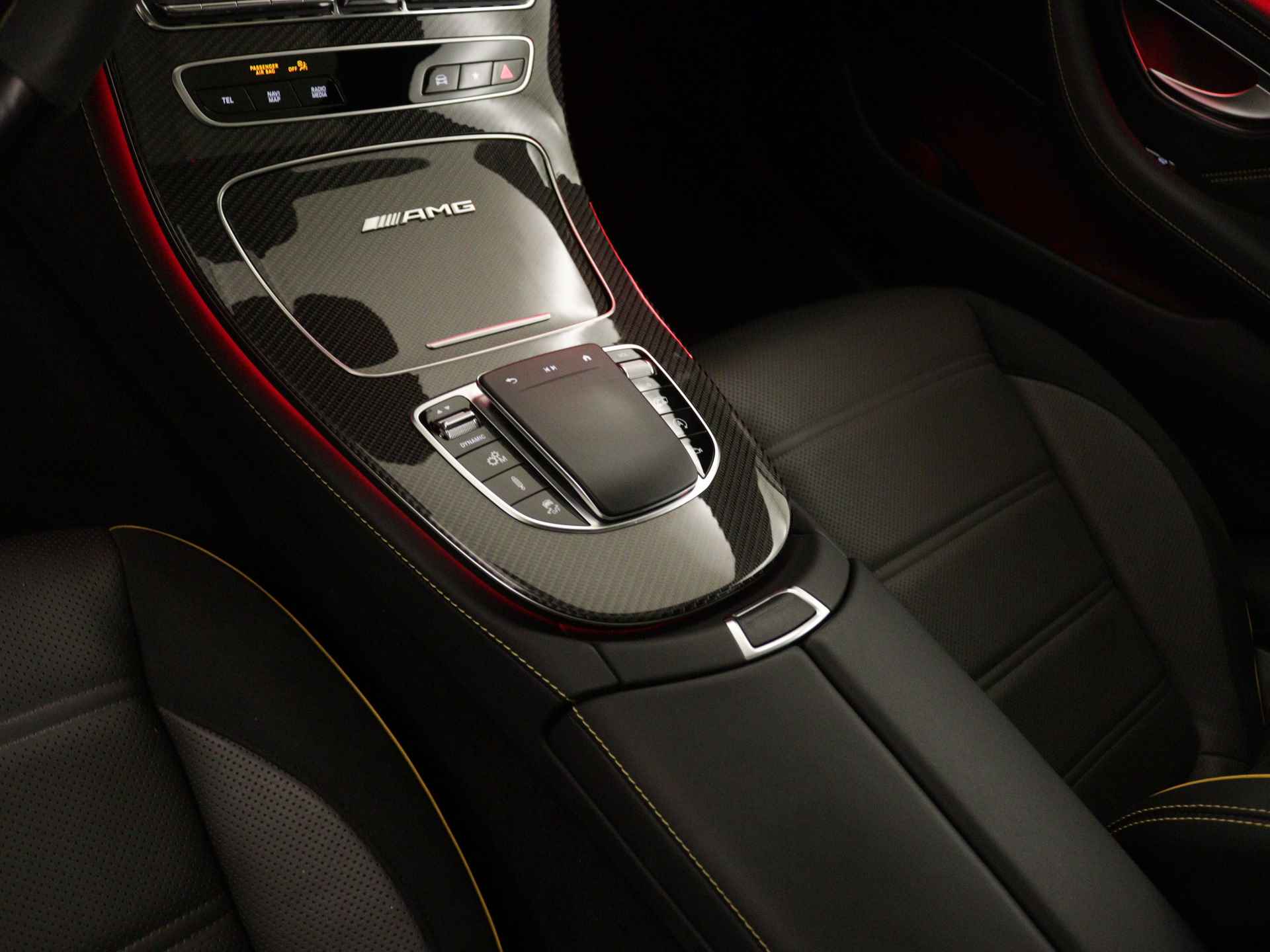 Mercedes-Benz E-Klasse 63 S AMG 4MATIC+ | V8 | 612pk | Multibeam | Stoelventilatie/-verwarming | Panoramdak | Burmester | Inclusief 24 maanden MB Certified garantie voor Europa. - 11/39