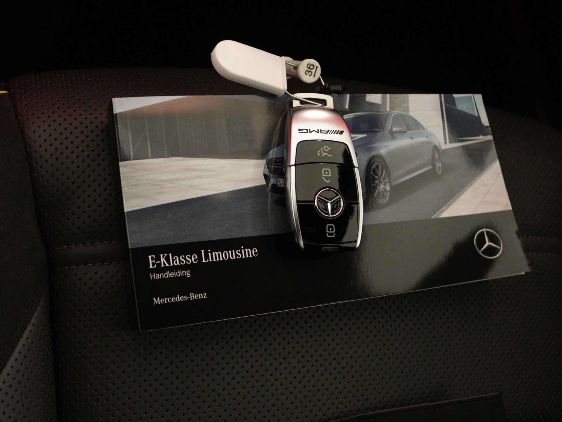 Mercedes-Benz E-Klasse 63 S AMG 4MATIC+ | V8 | 612pk | Multibeam | Stoelventilatie/-verwarming | Panoramdak | Burmester | Inclusief 24 maanden MB Certified garantie voor Europa. - 12/39