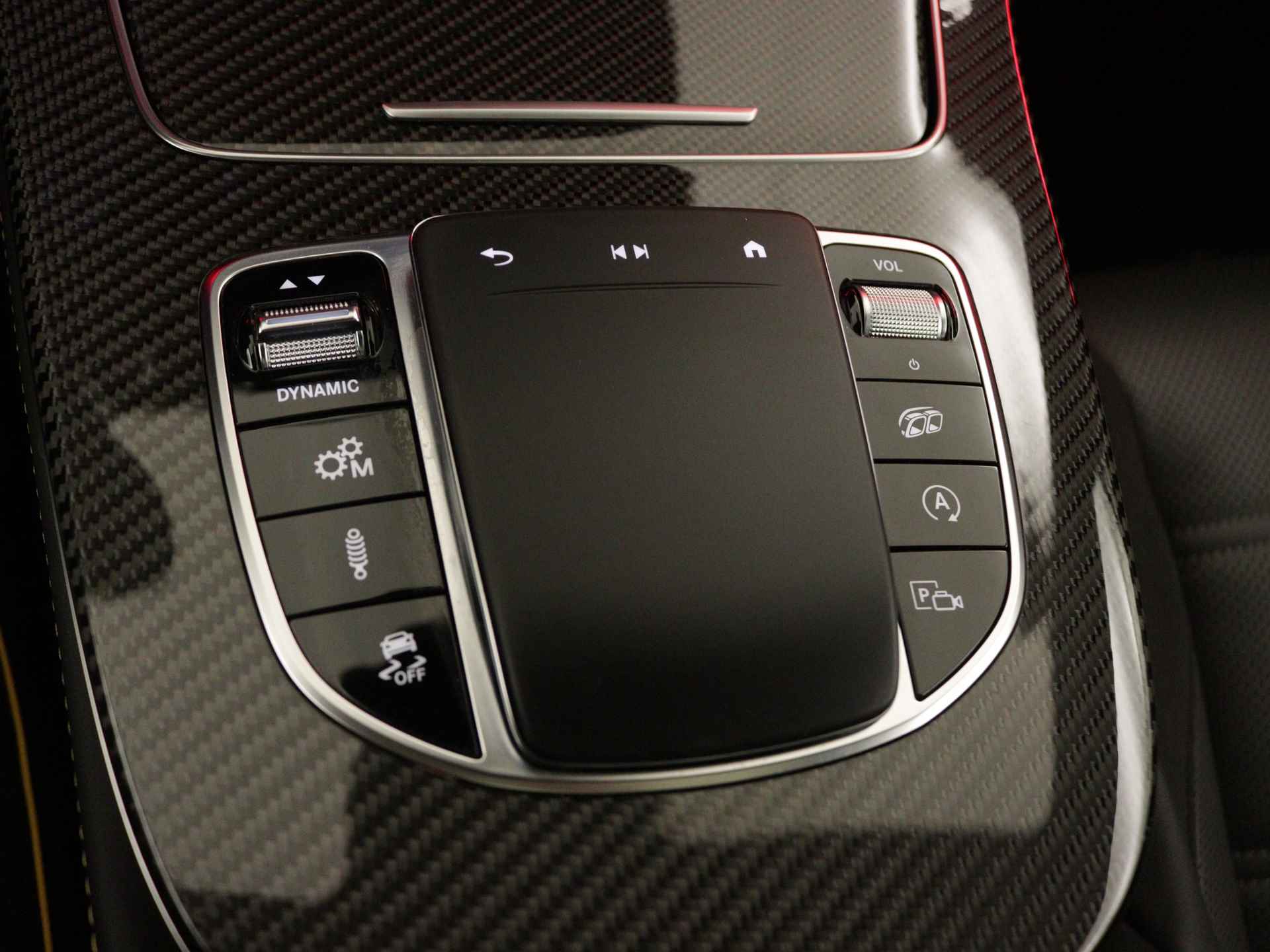 Mercedes-Benz E-Klasse 63 S AMG 4MATIC+ | V8 | 612pk | Multibeam | Stoelventilatie/-verwarming | Panoramdak | Burmester | Inclusief 24 maanden MB Certified garantie voor Europa. - 35/39