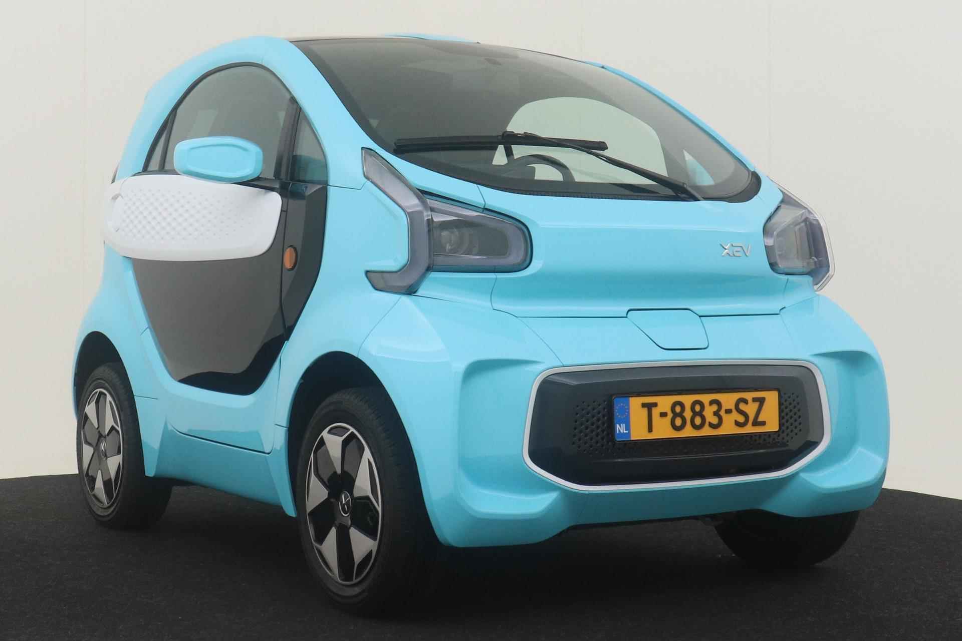 XEV YOYO EASY -PANO.ROOF|HEATED-SEATS|KEYLESS|ABS|BLUETOOTH - 11/77