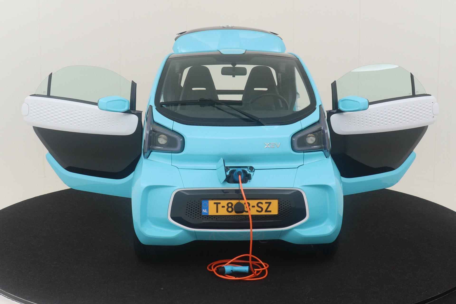 XEV YOYO EASY -PANO.ROOF|HEATED-SEATS|KEYLESS|ABS|BLUETOOTH - 21/77