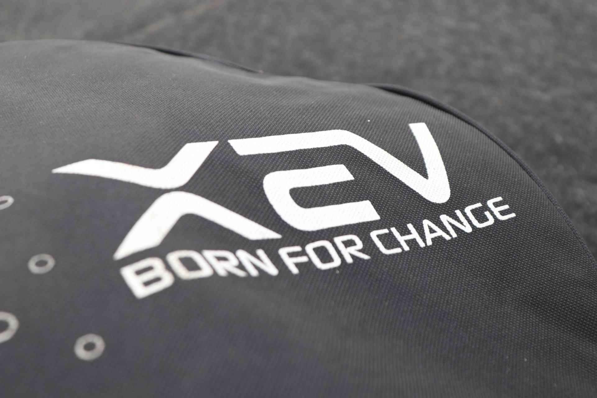 XEV YOYO EASY -PANO.ROOF|HEATED-SEATS|KEYLESS|ABS|BLUETOOTH - 70/77