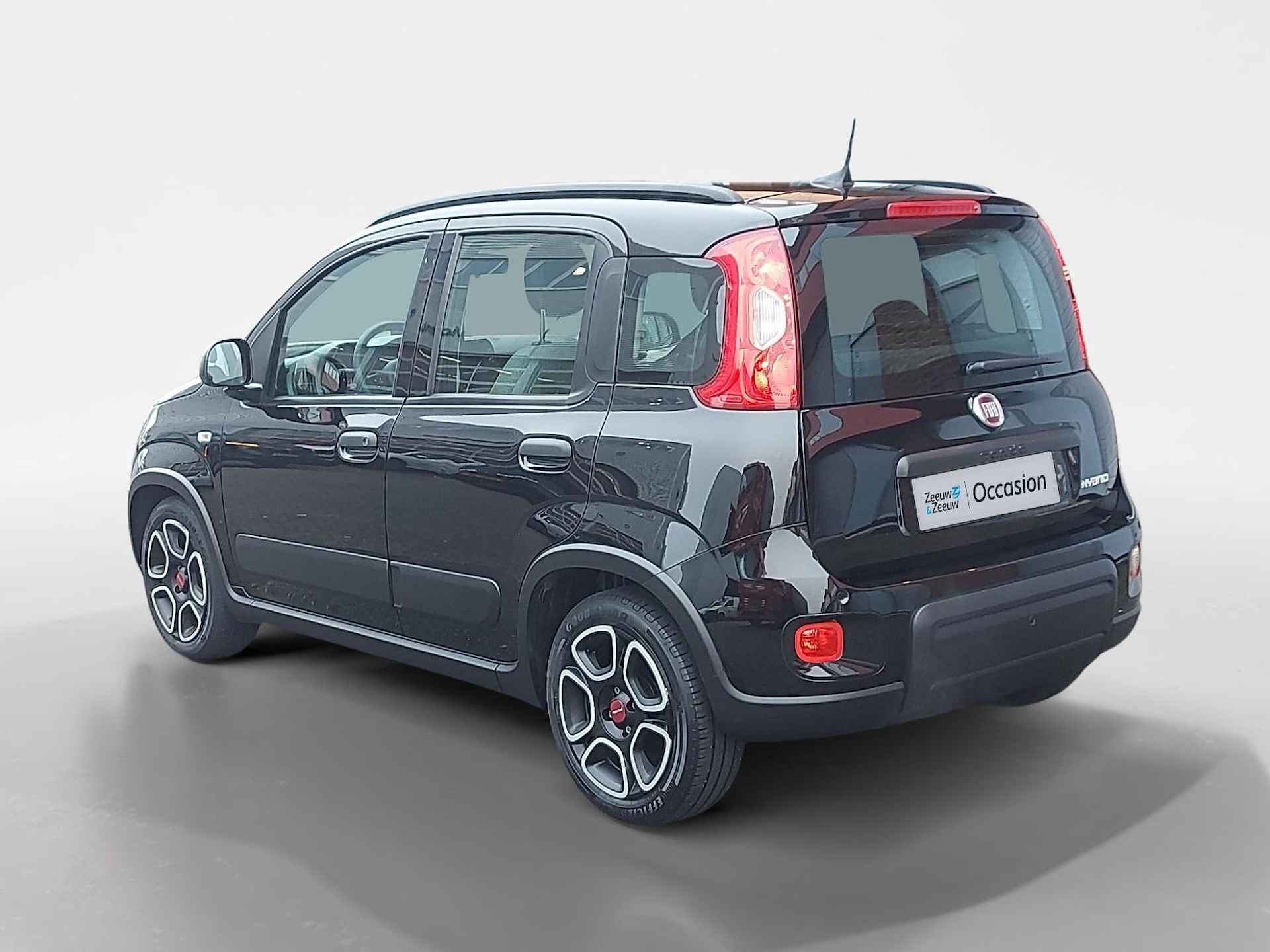 Fiat Panda 1.0 Hybrid City Life | Parkeersensoren achter | Apple Carplay/Android auto | Elektrische zijspiegels + ramen achter | Bluetooth | Dakrails | - 2/33