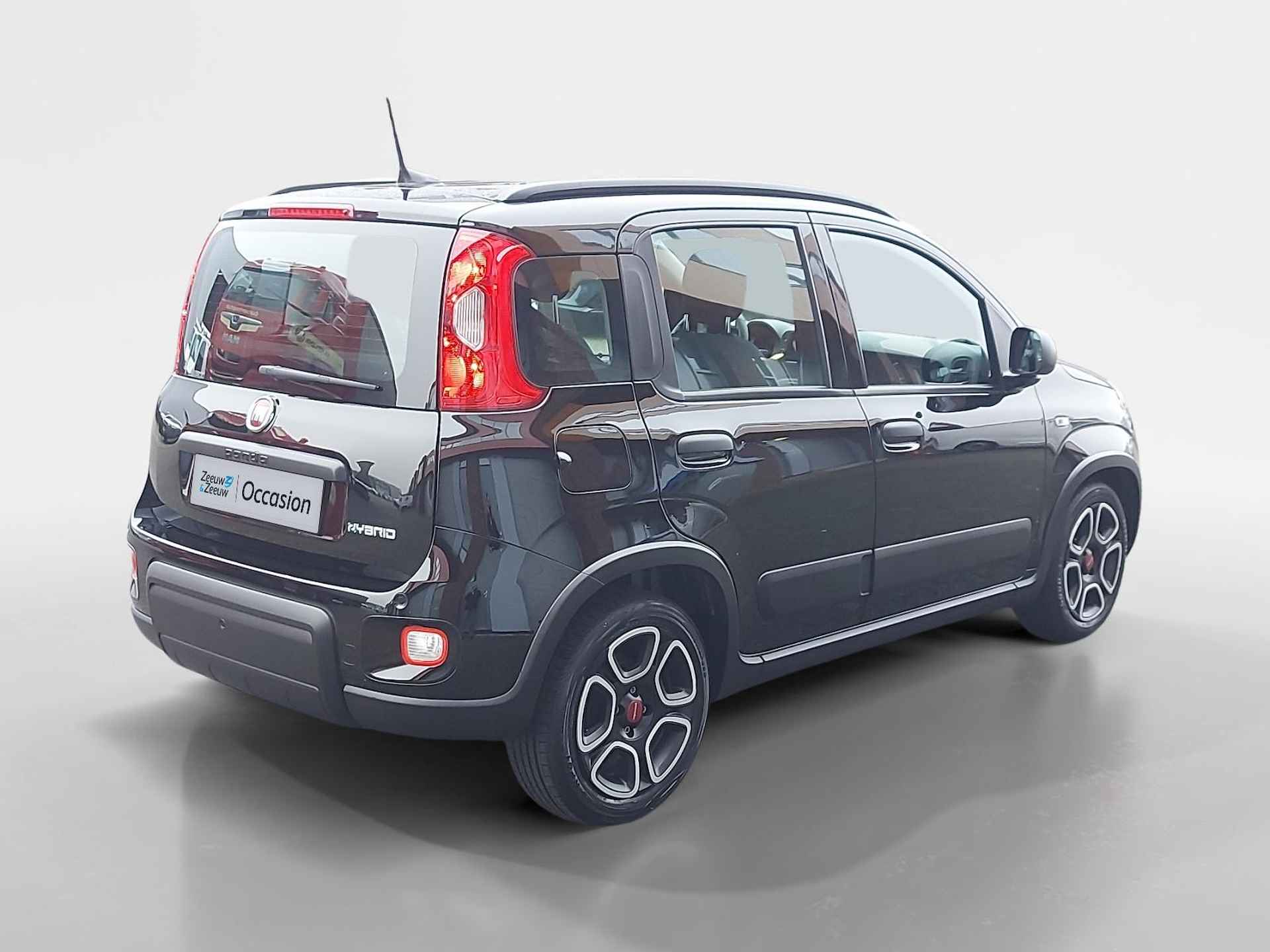 Fiat Panda 1.0 Hybrid City Life | Parkeersensoren achter | Apple Carplay/Android auto | Elektrische zijspiegels + ramen achter | Bluetooth | Dakrails | - 5/33