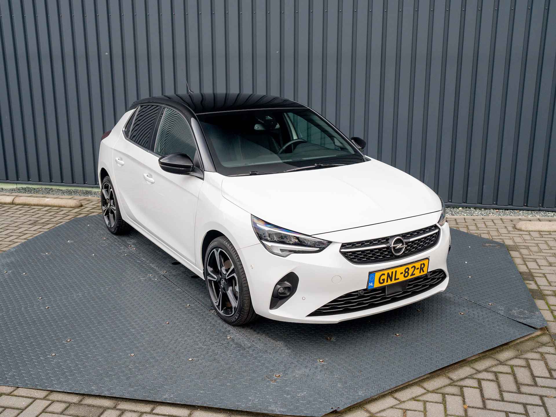 Opel Corsa 1.2 Turbo Elegance | Panodak | 17'' | Camera | Dodehoek | Stoel&Stuur verw. | PDC V&A | Prijs Rijklaar!! - 36/44