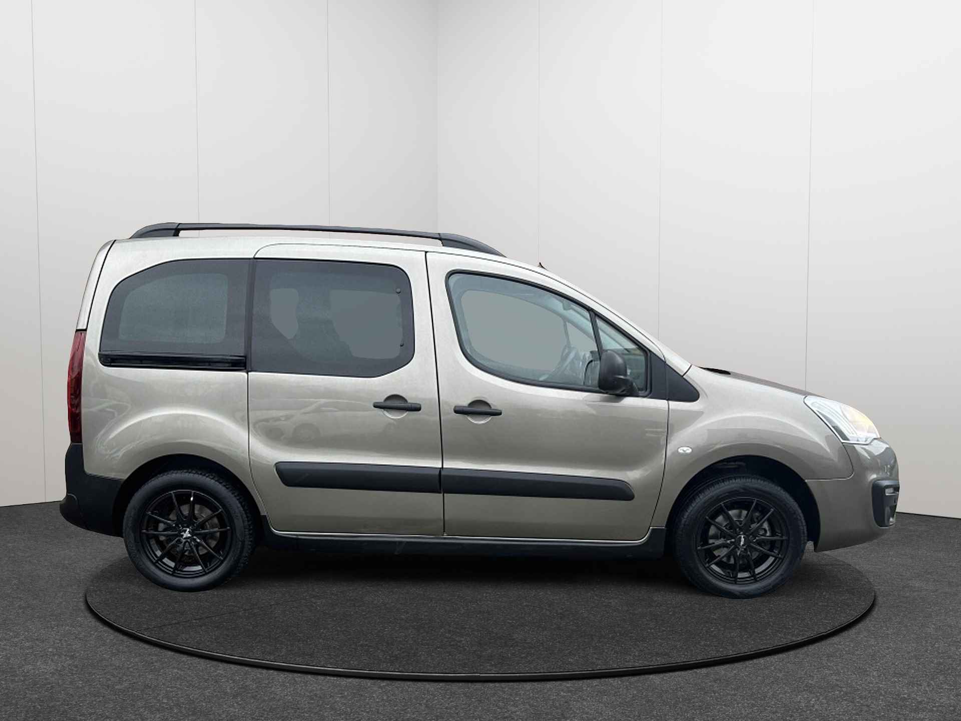 Citroen Berlingo 1.2 PureTech 110PK XTR 5 persoons Clima Velgen Camera - 24/31